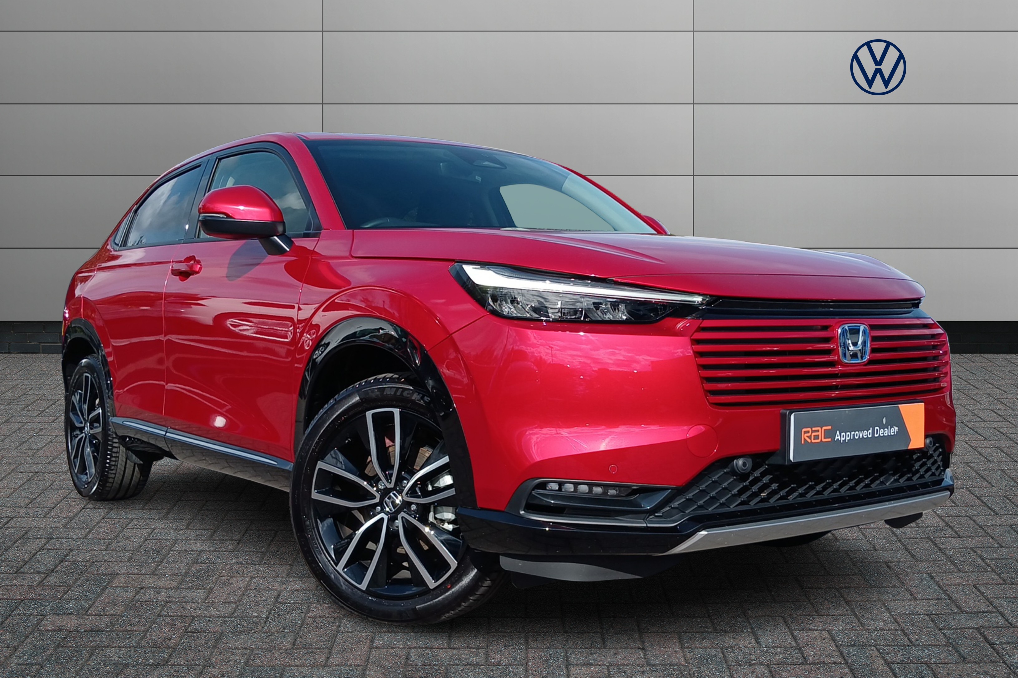 Main listing image - Honda HR-V