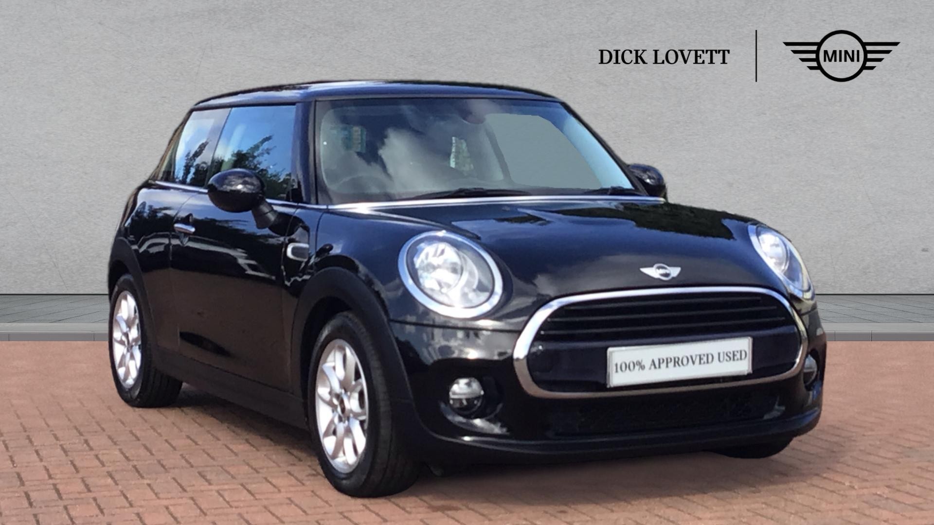 Main listing image - MINI Hatchback