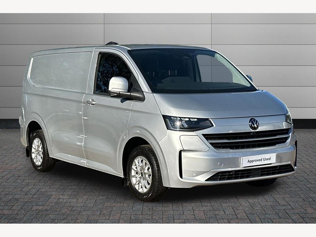Main listing image - Volkswagen Transporter