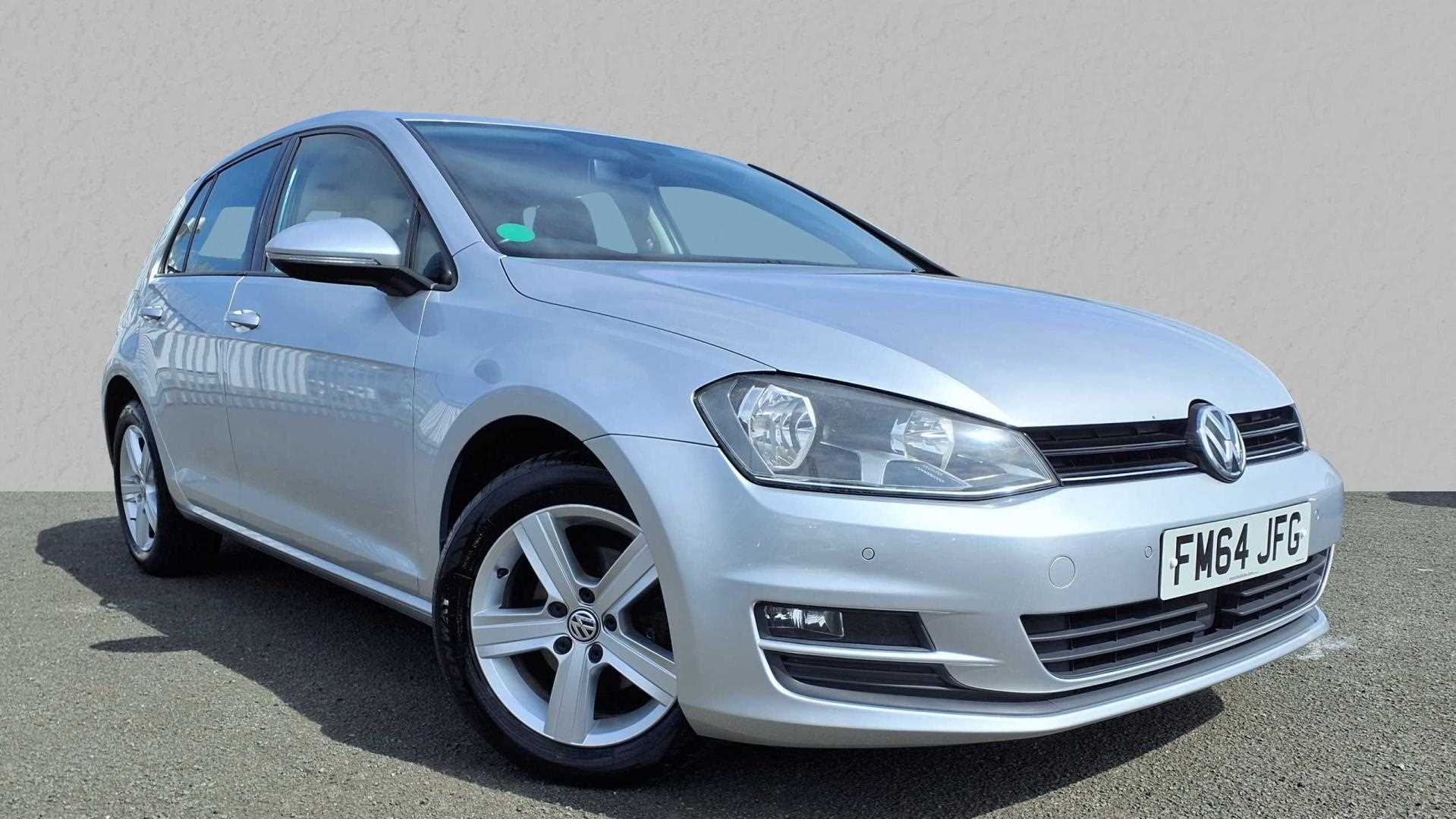 Main listing image - Volkswagen Golf