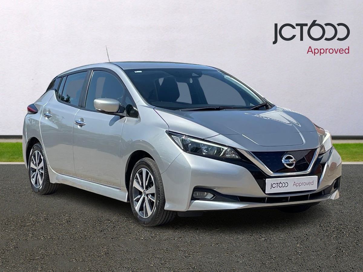 Main listing image - Nissan Leaf