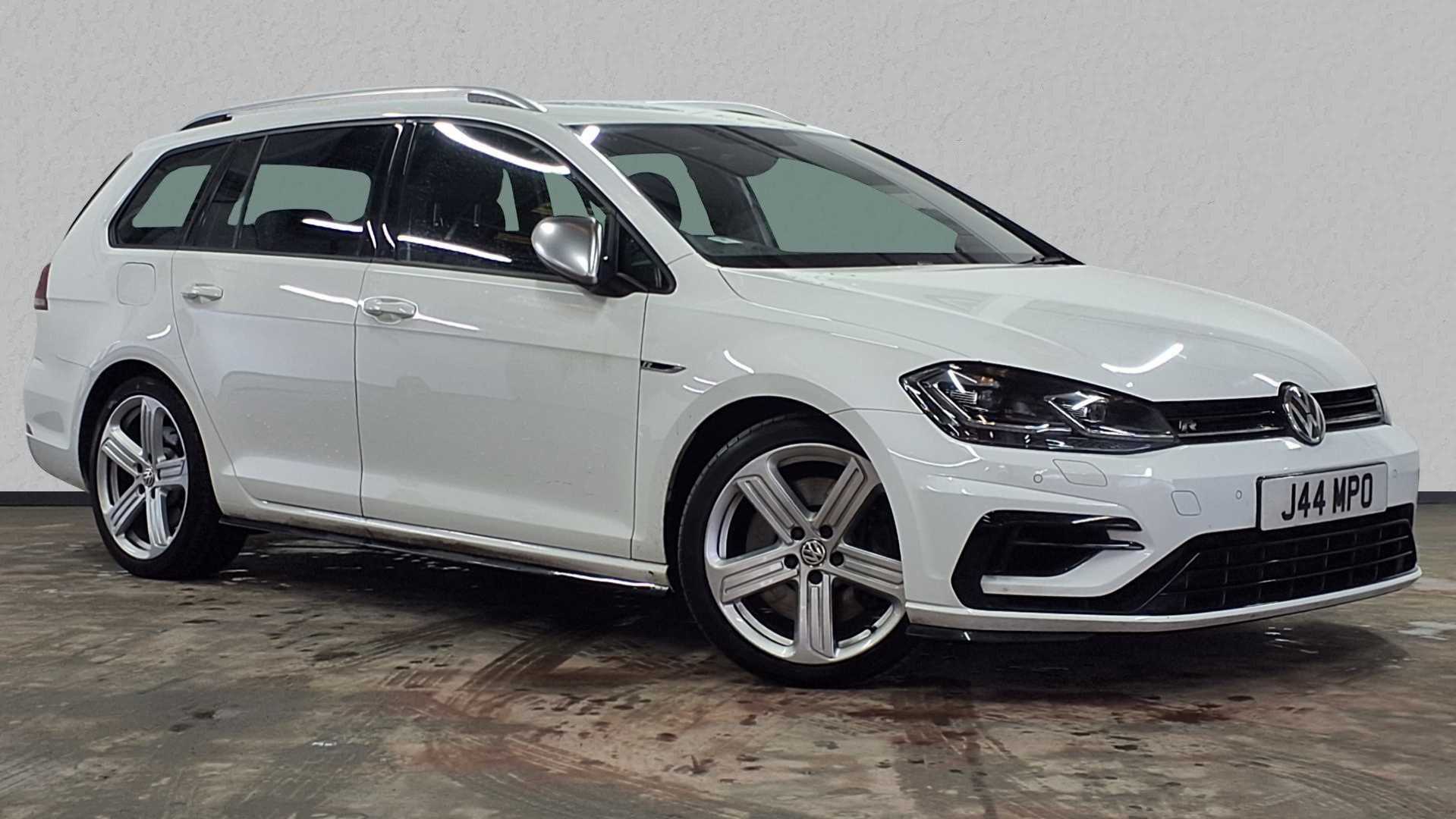 Main listing image - Volkswagen Golf Estate