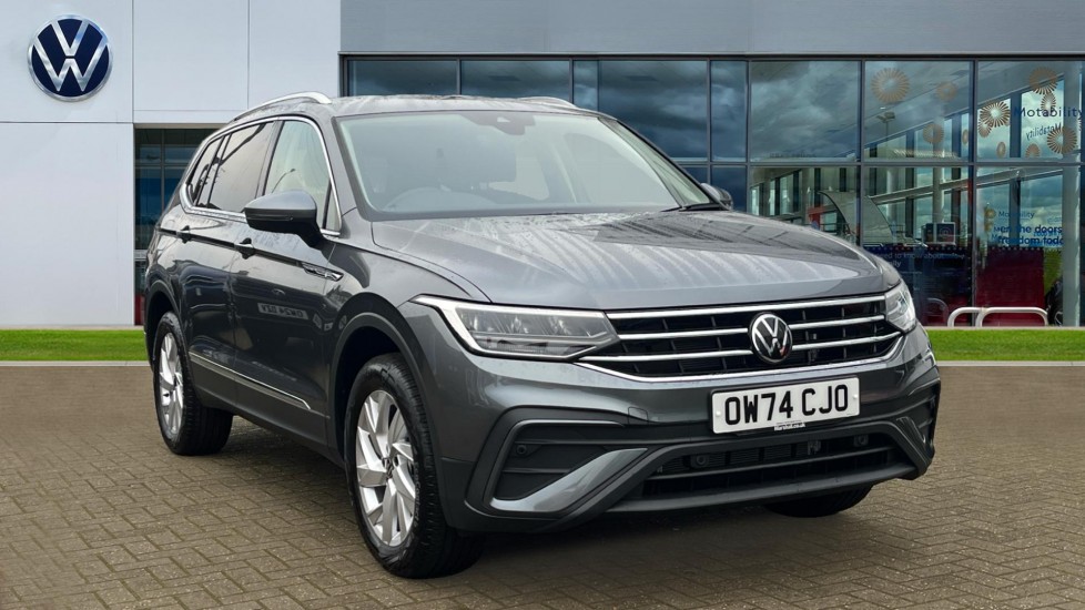 Main listing image - Volkswagen Tiguan Allspace