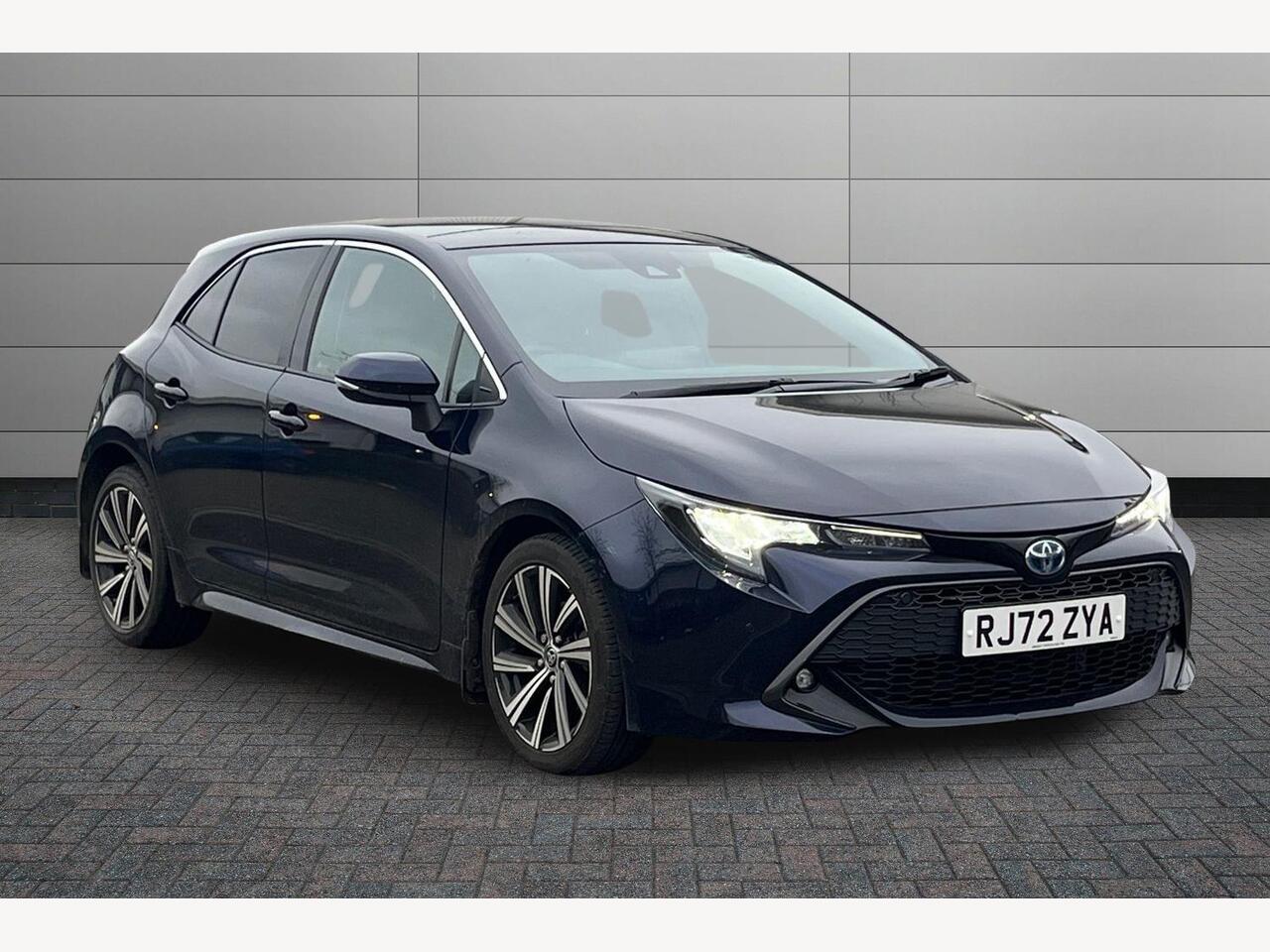 Main listing image - Toyota Corolla