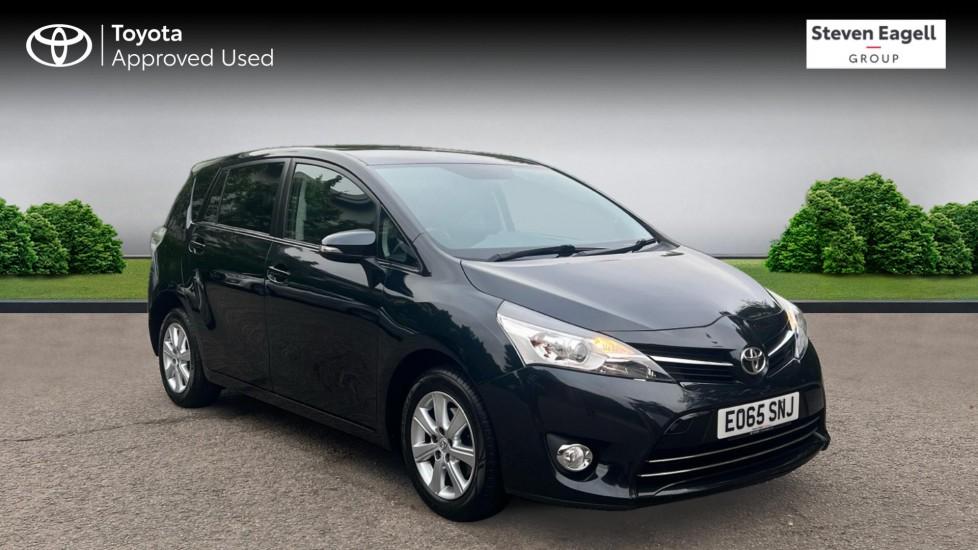 Main listing image - Toyota Verso