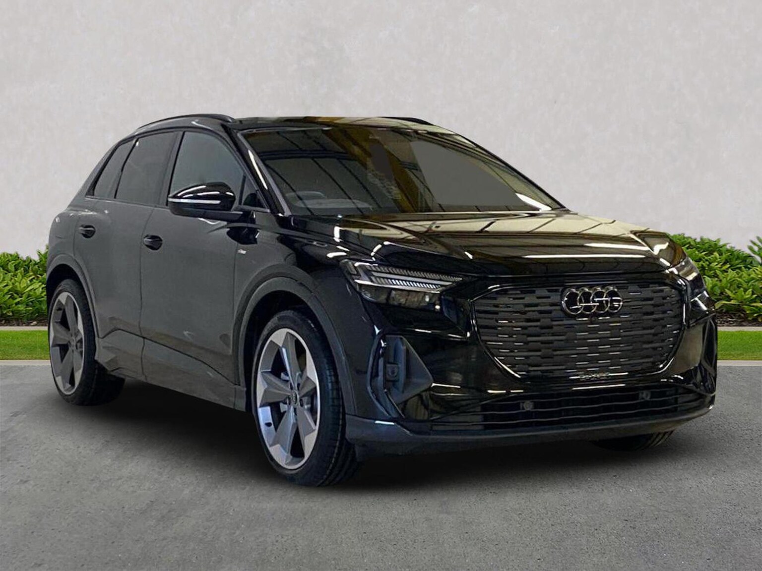 Main listing image - Audi Q4