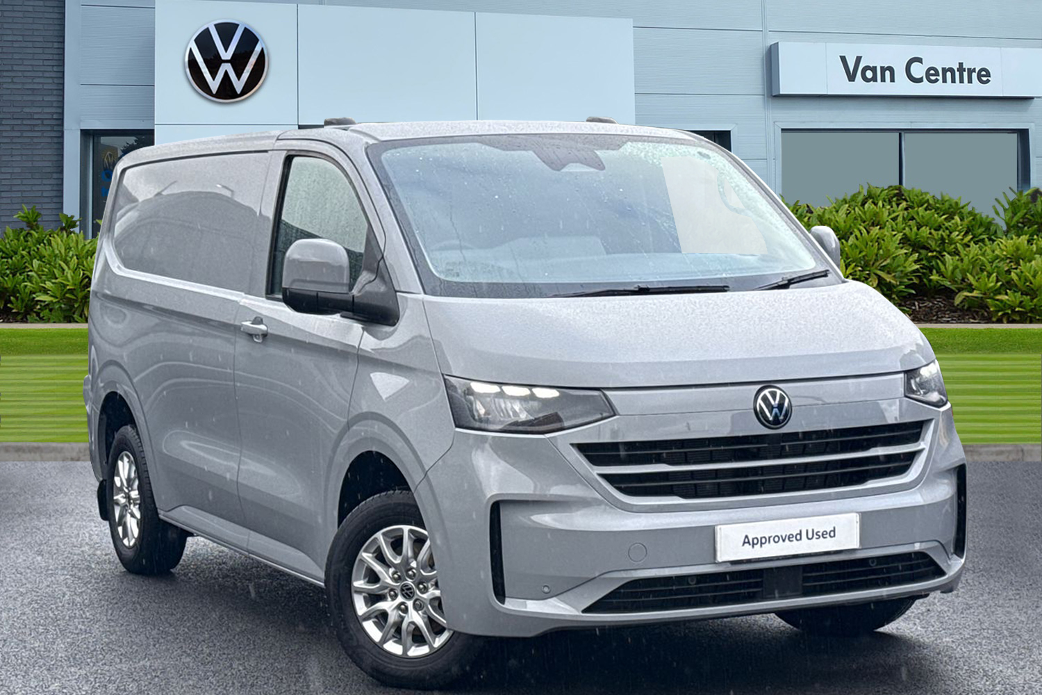 Main listing image - Volkswagen Transporter