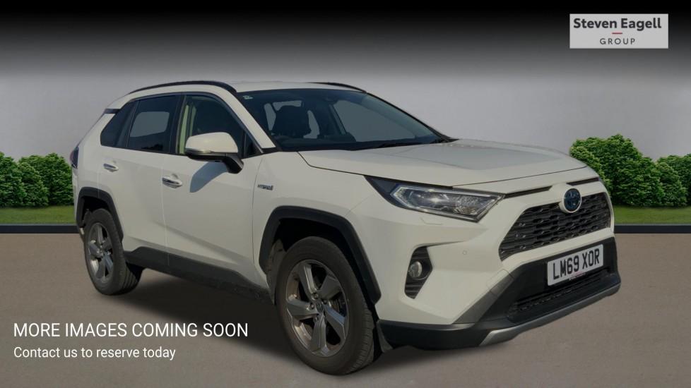 Main listing image - Toyota RAV4