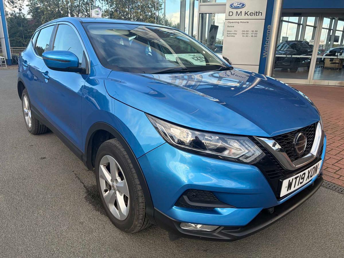 Main listing image - Nissan Qashqai