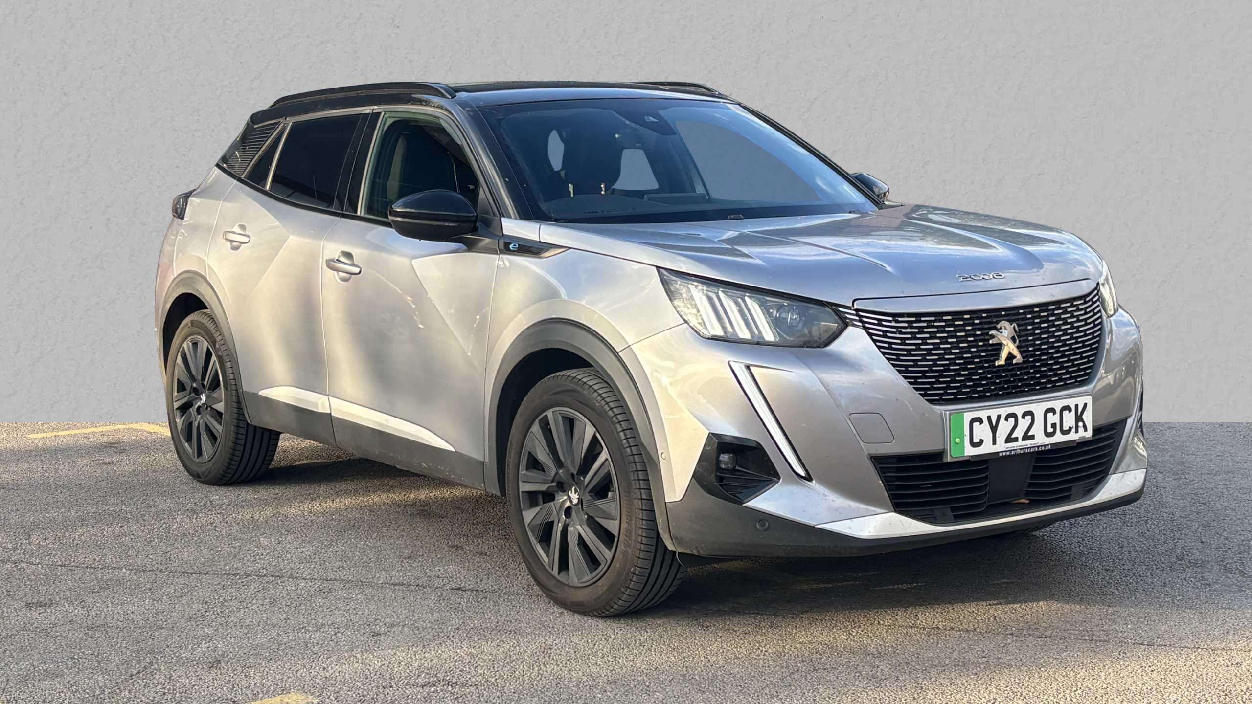 Main listing image - Peugeot e-2008