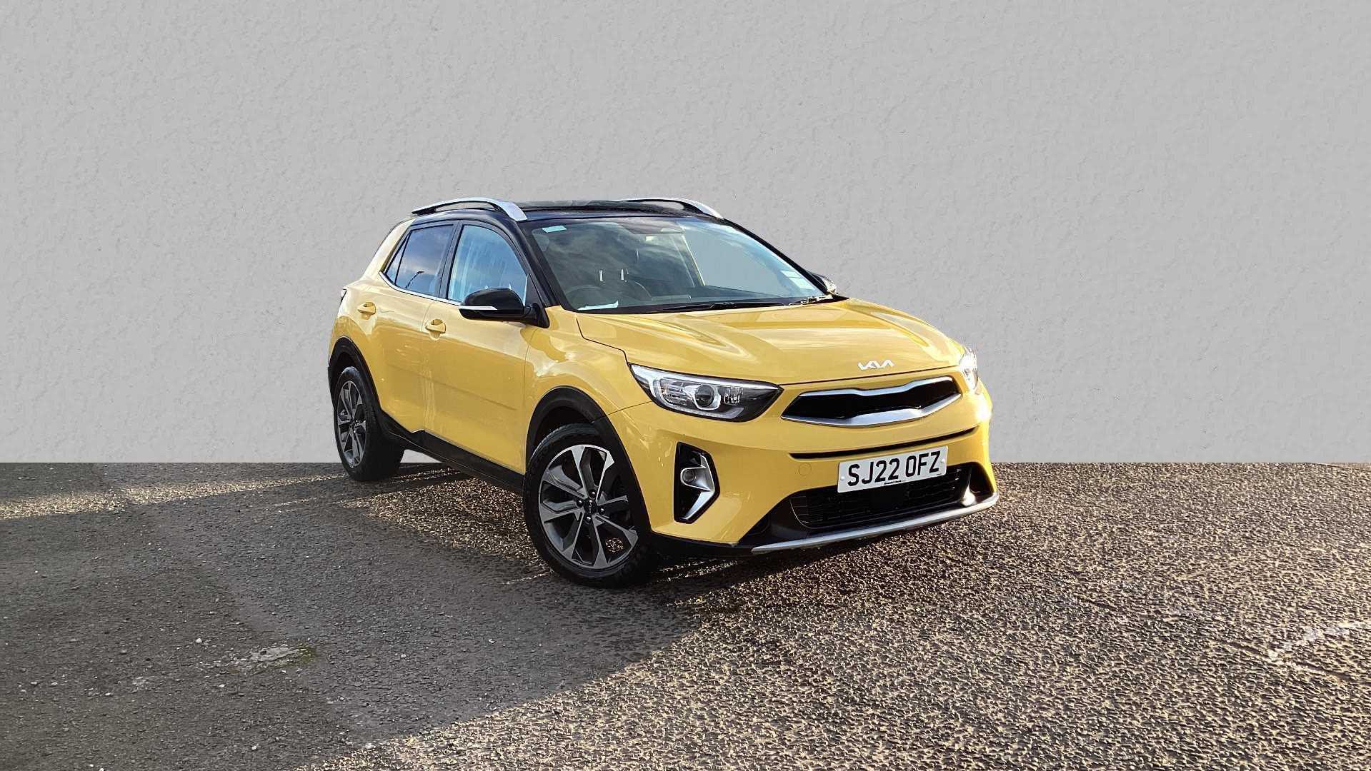 Main listing image - Kia Stonic