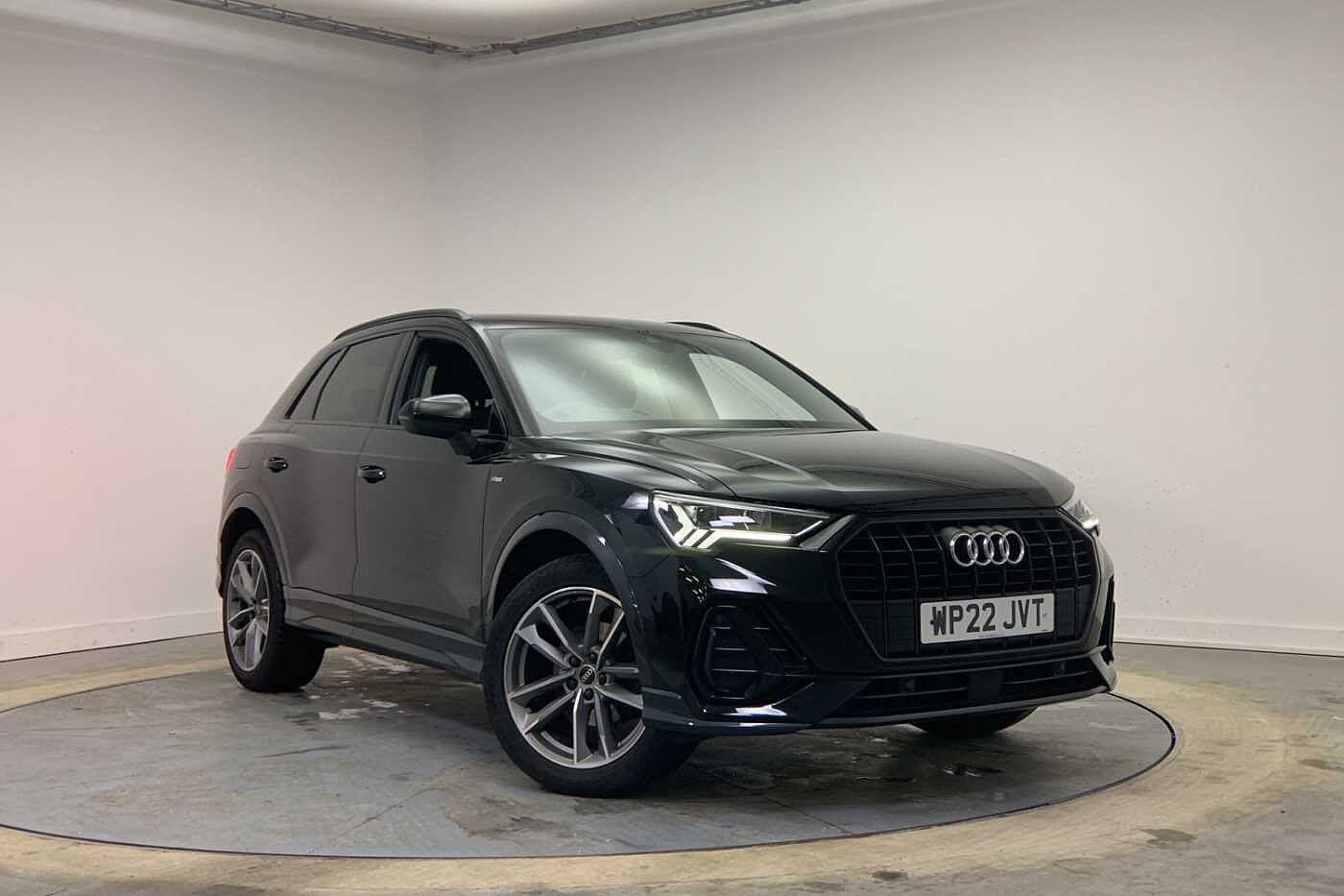 Main listing image - Audi Q3