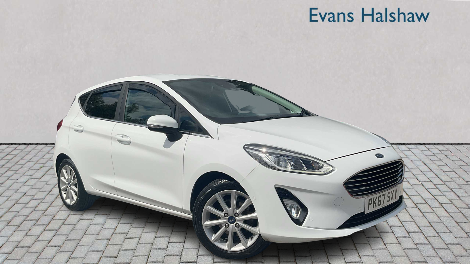Main listing image - Ford Fiesta
