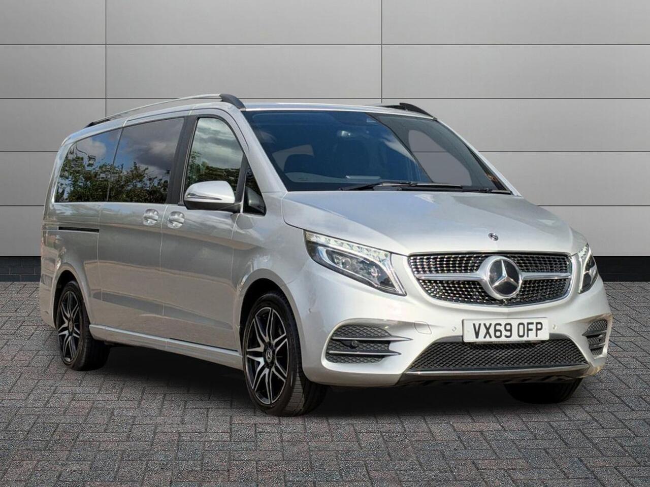 Main listing image - Mercedes-Benz V-Class