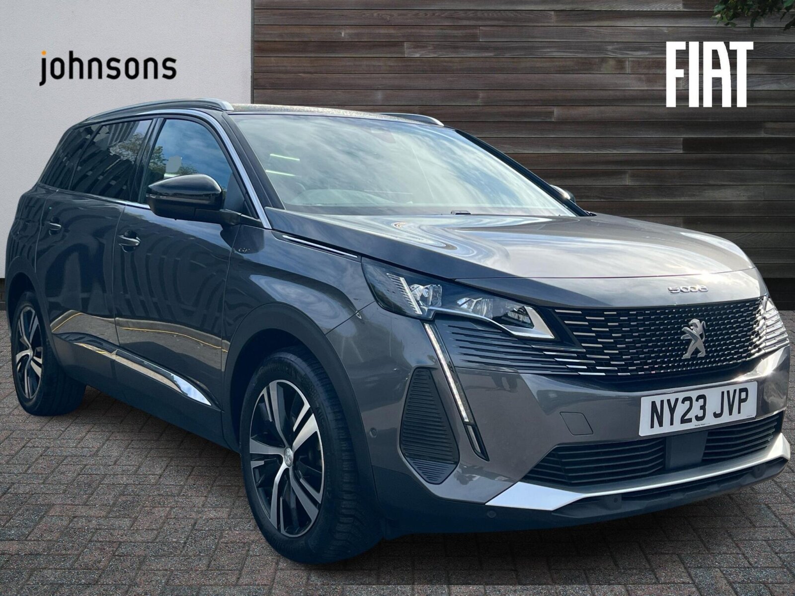 Main listing image - Peugeot 5008