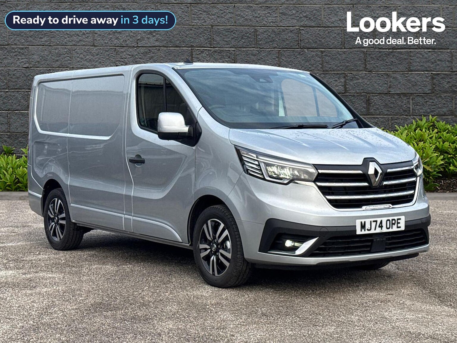 Main listing image - Renault Trafic