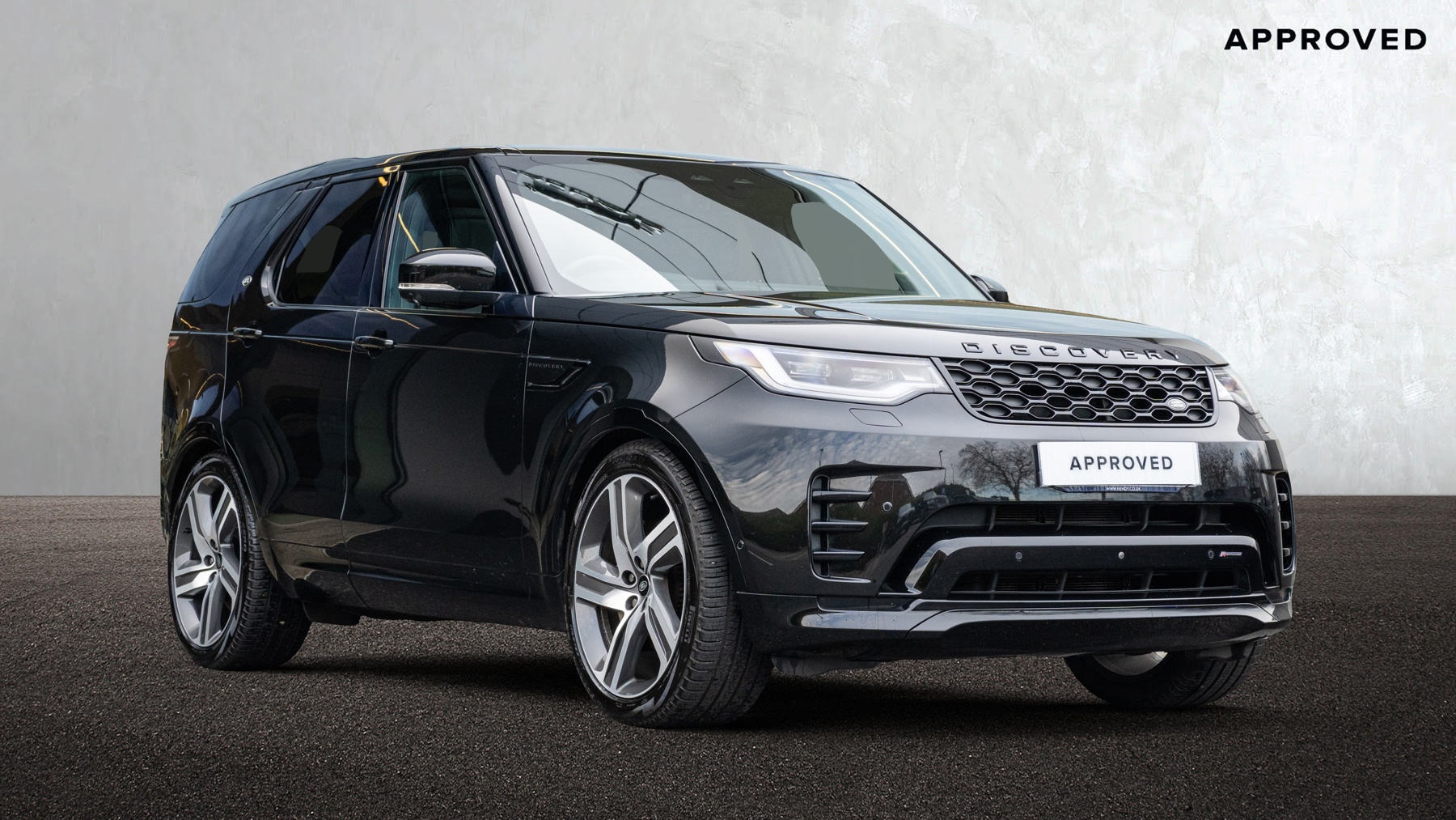 Main listing image - Land Rover Discovery