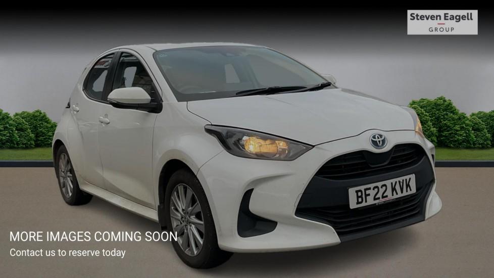 Main listing image - Toyota Yaris