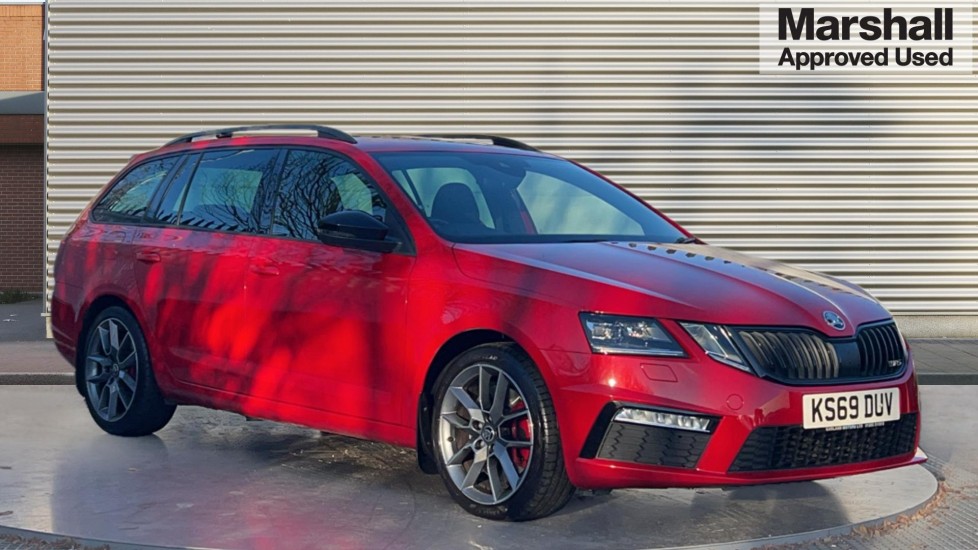 Main listing image - Skoda Octavia Estate