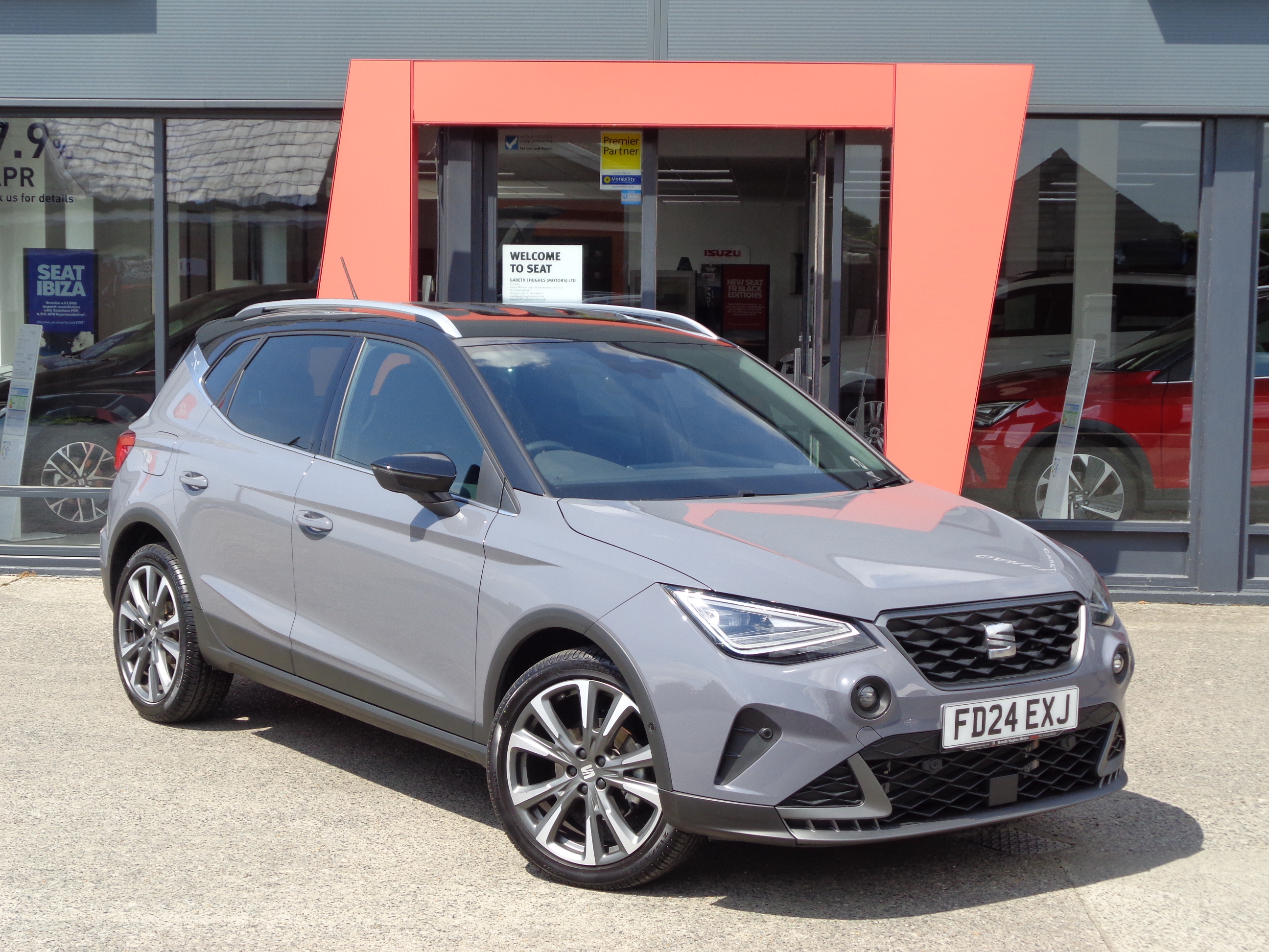 Main listing image - SEAT Arona