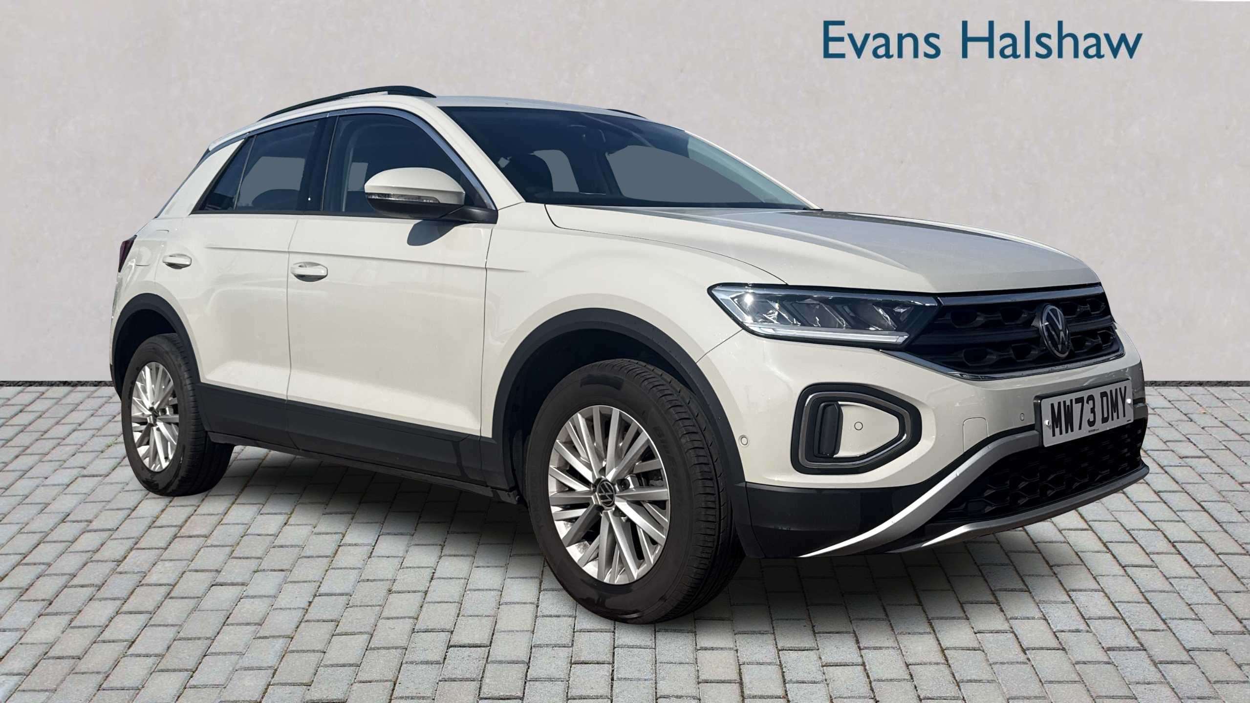 Main listing image - Volkswagen T-Roc