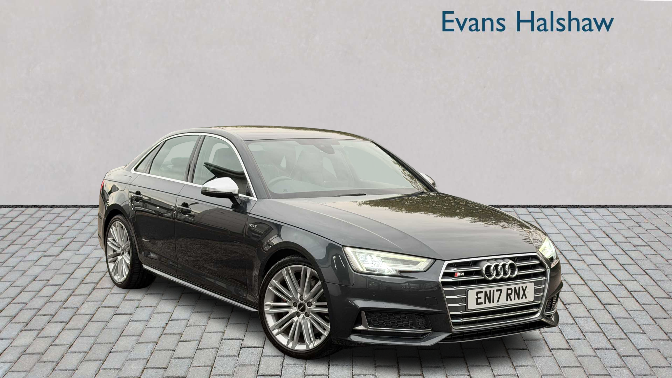 Main listing image - Audi S4