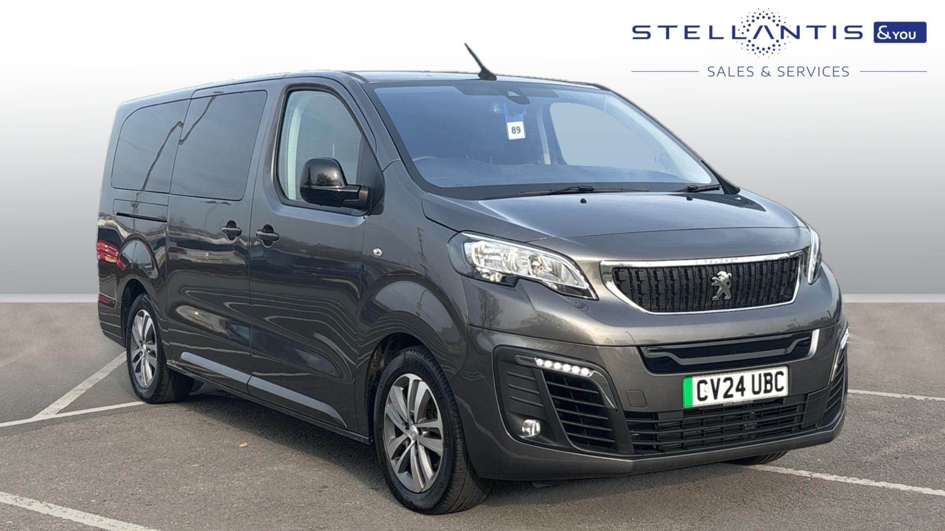 Main listing image - Peugeot Traveller