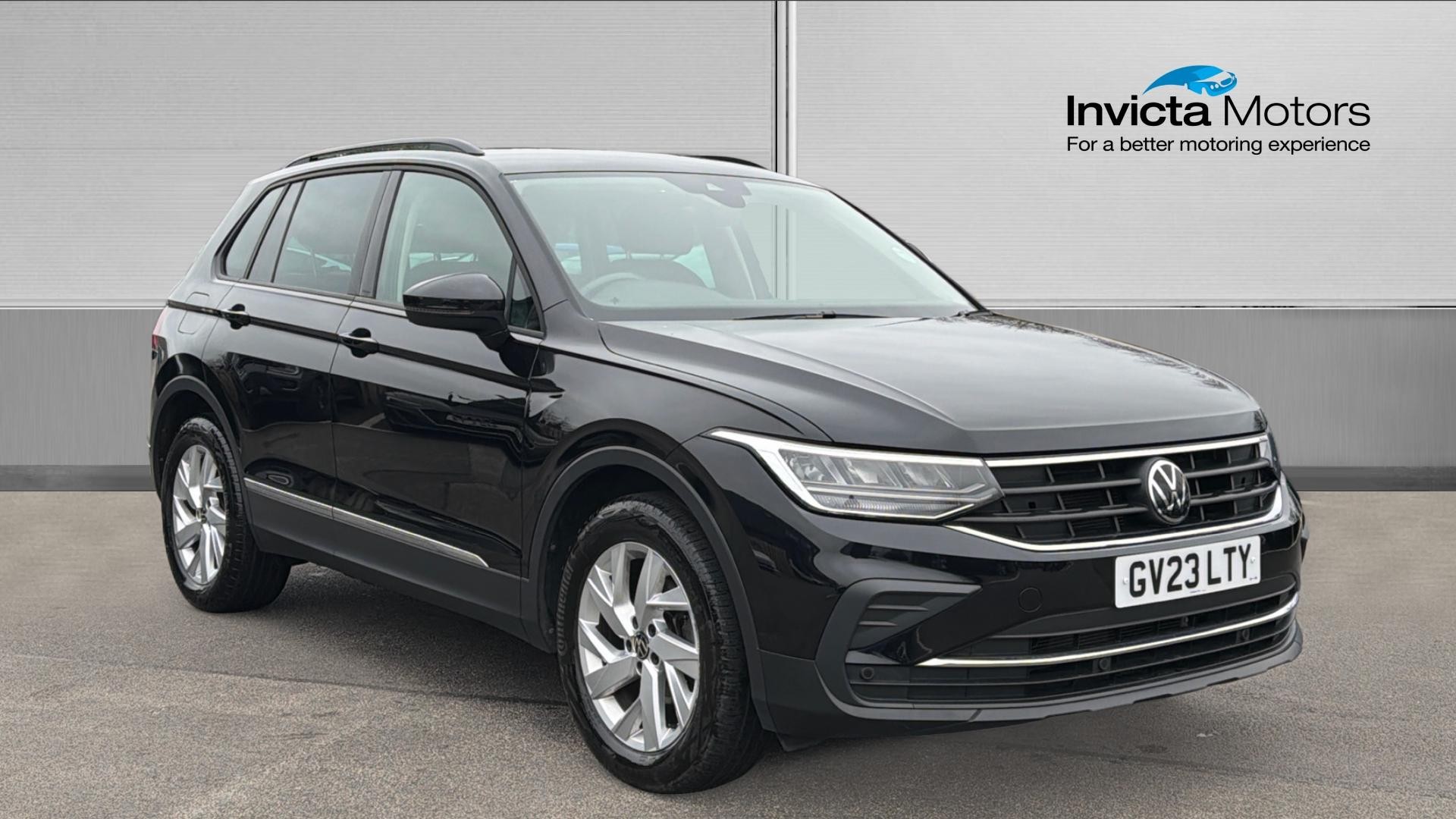 Main listing image - Volkswagen Tiguan