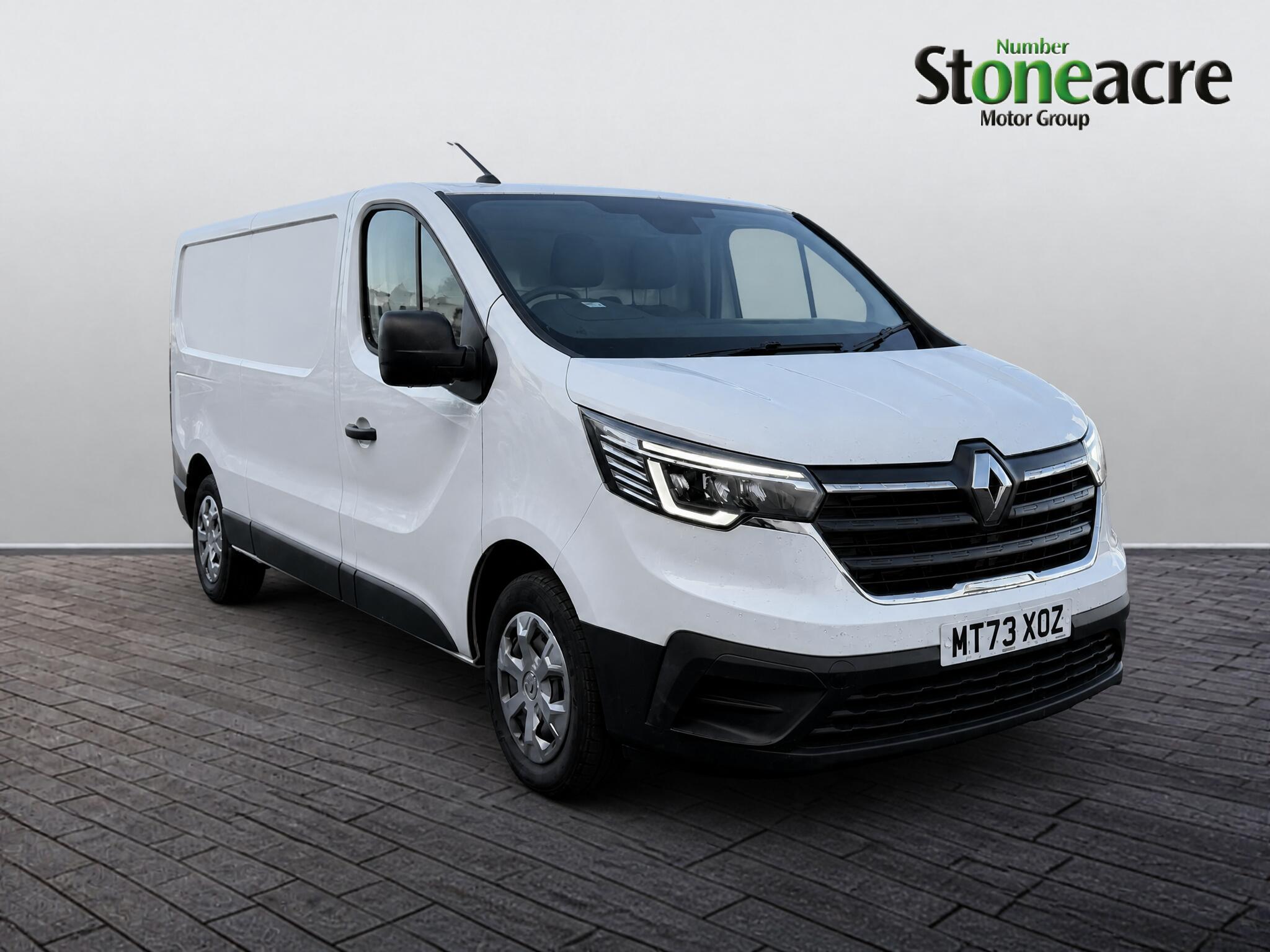 Main listing image - Renault Trafic