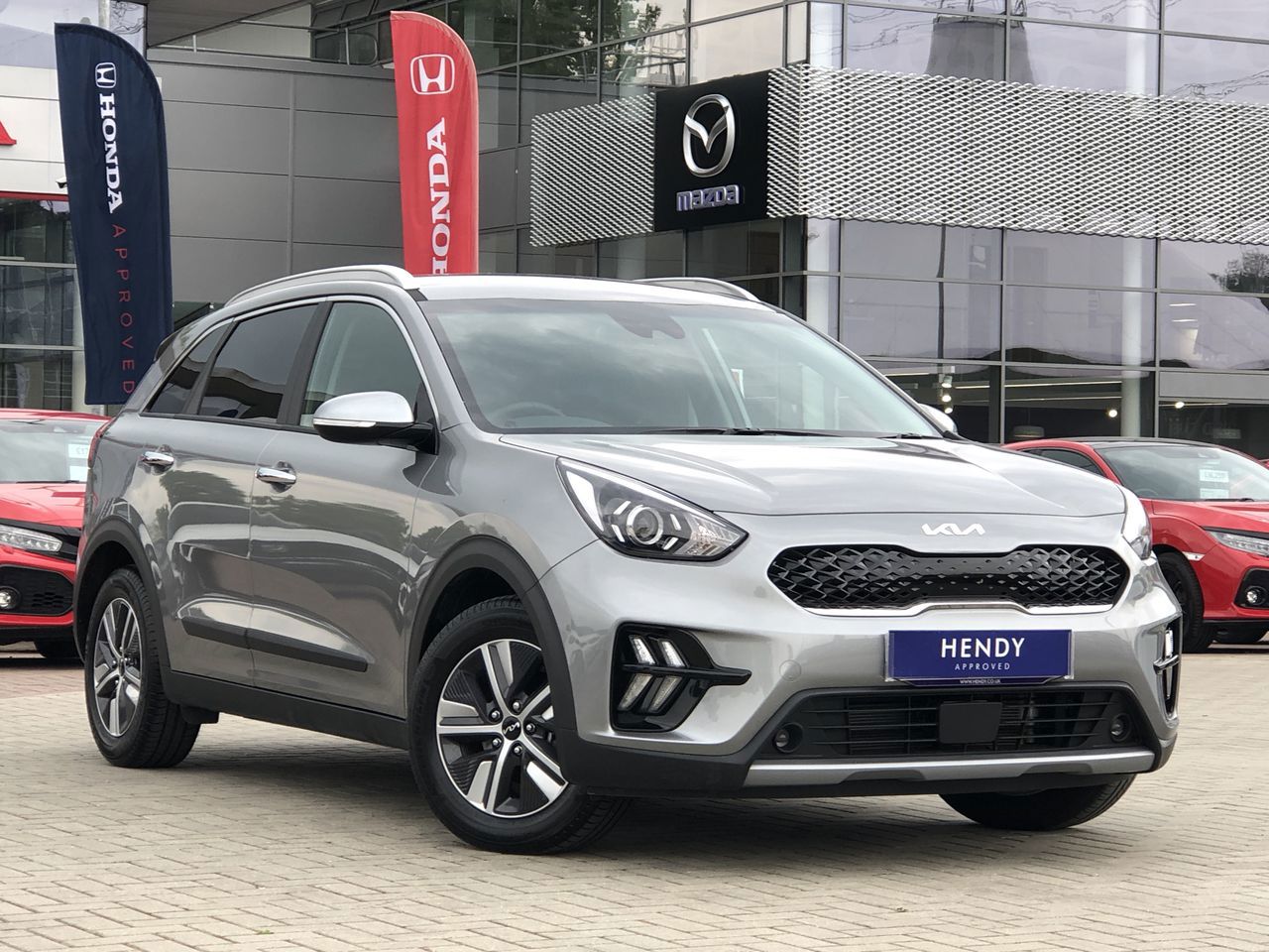 Main listing image - Kia Niro