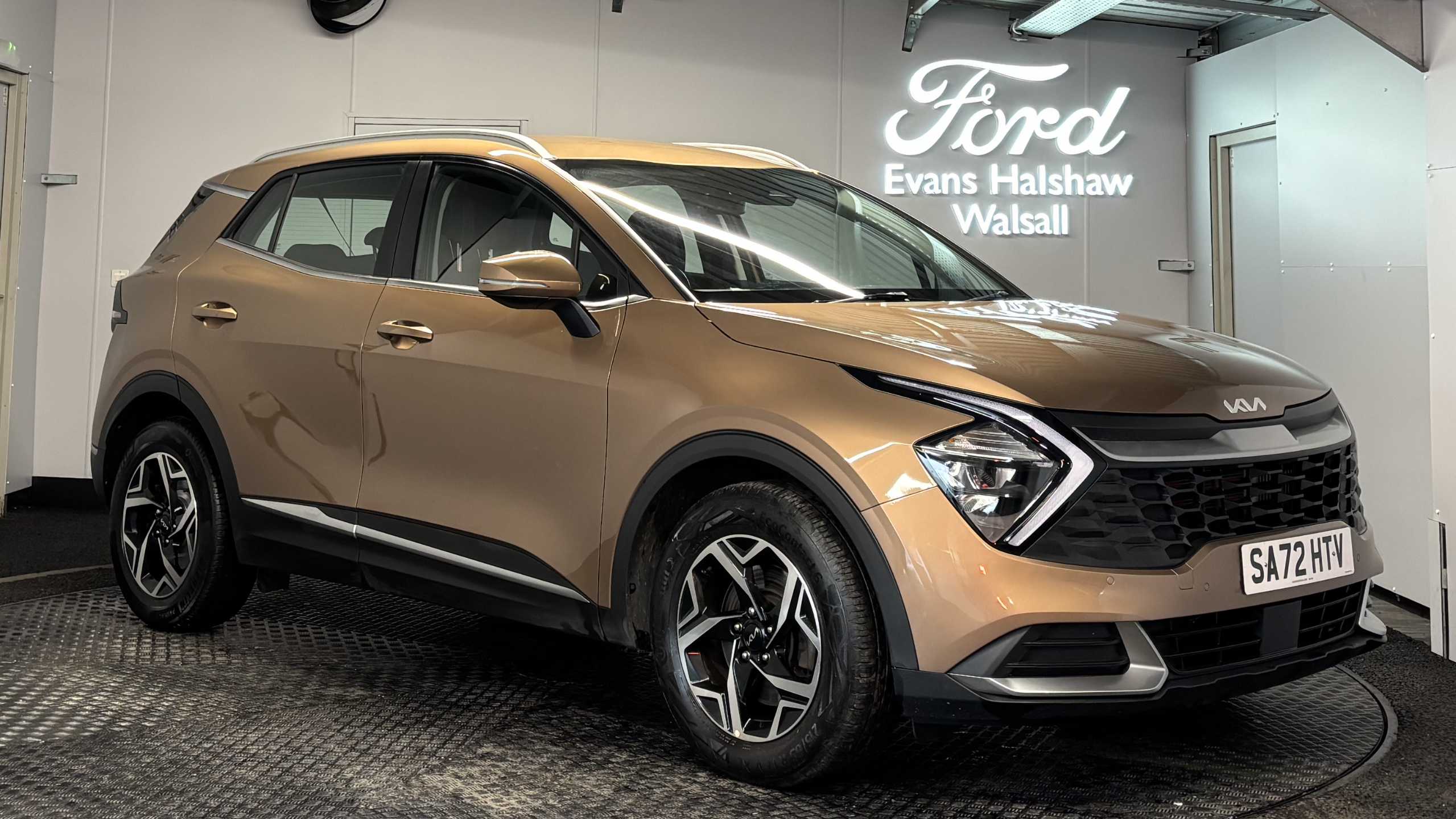 Main listing image - Kia Sportage