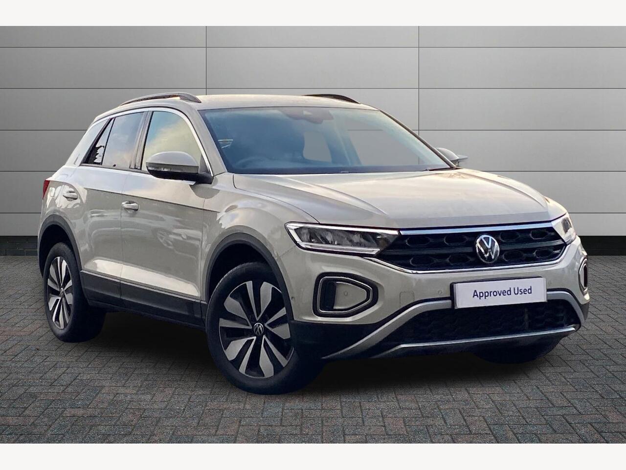 Main listing image - Volkswagen T-Roc