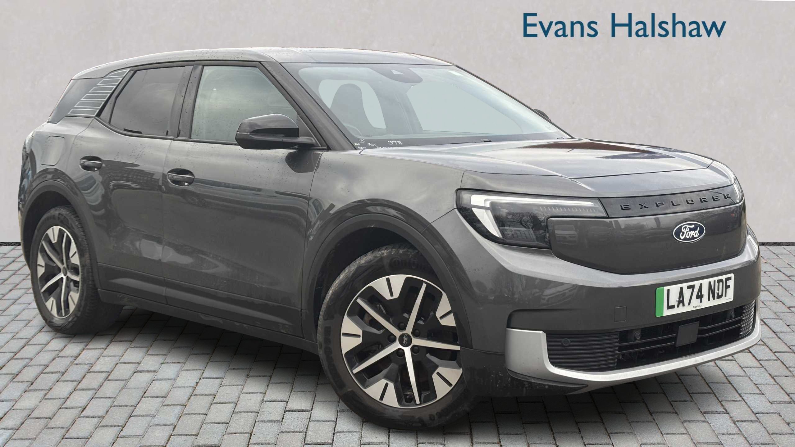 Main listing image - Ford Explorer