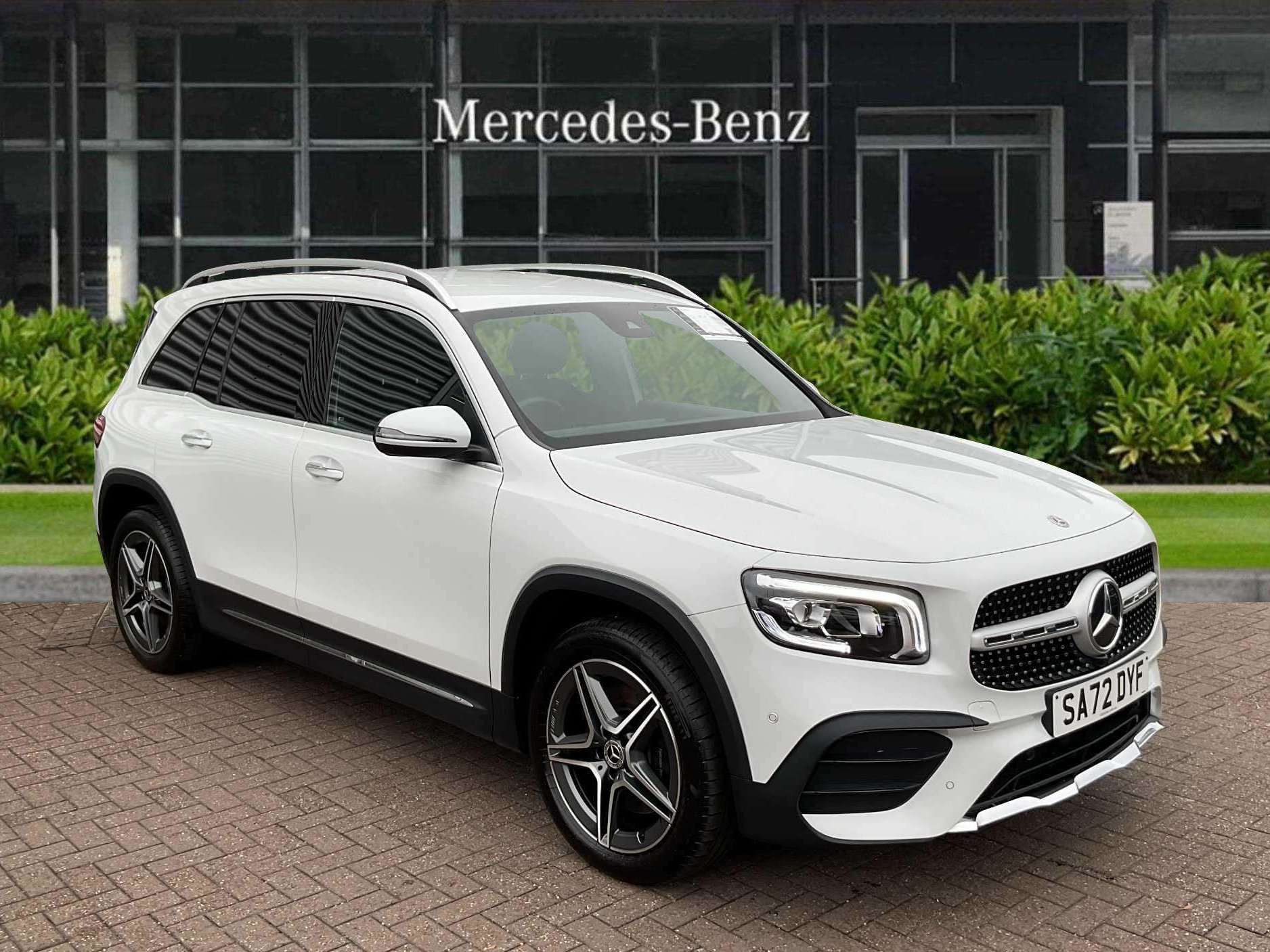 Main listing image - Mercedes-Benz GLB
