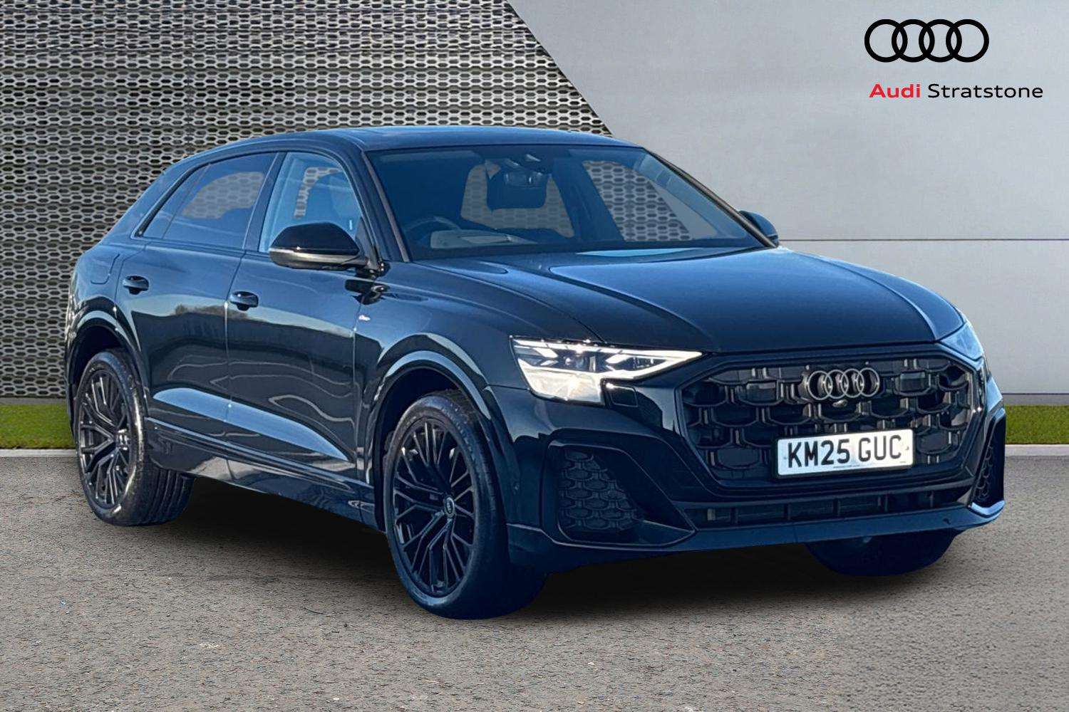 Main listing image - Audi Q8