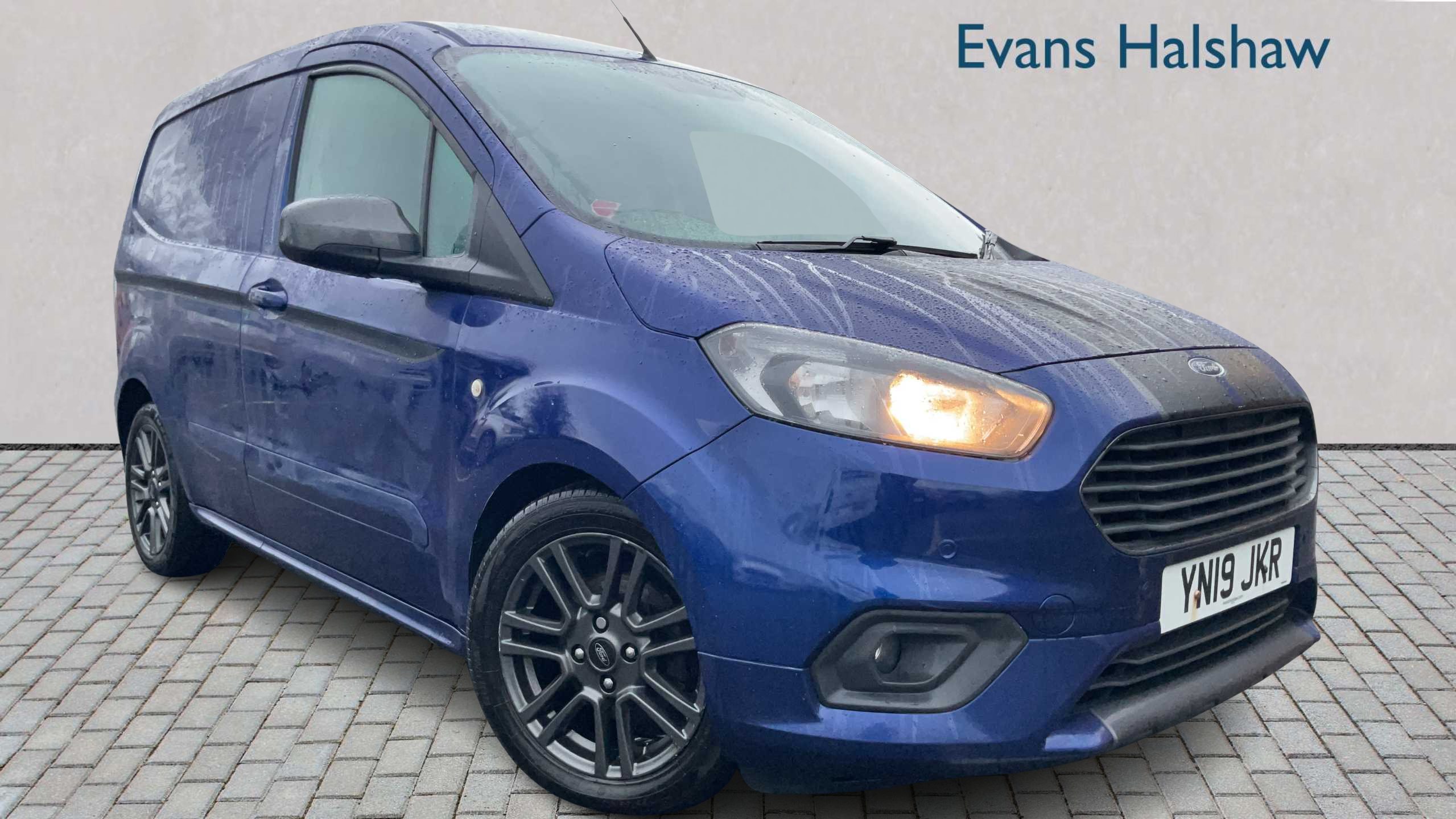 Main listing image - Ford Transit Courier