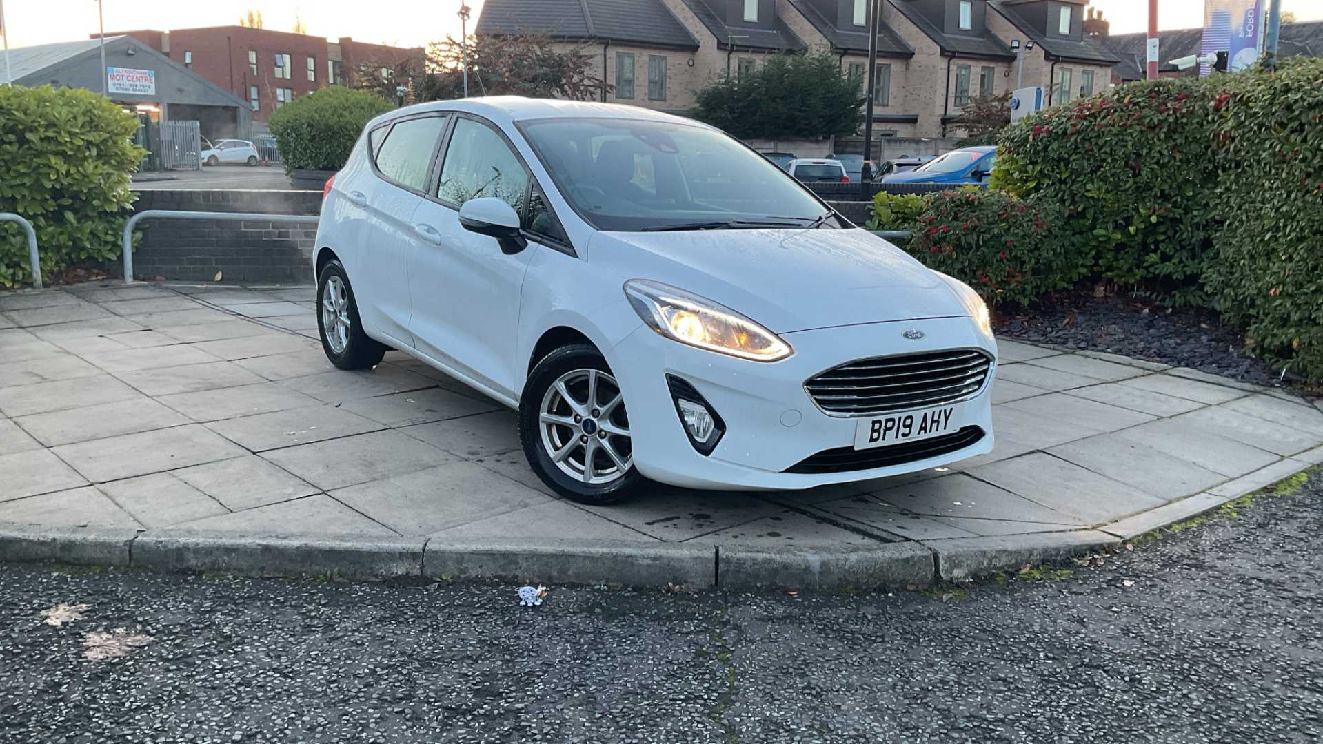 Main listing image - Ford Fiesta