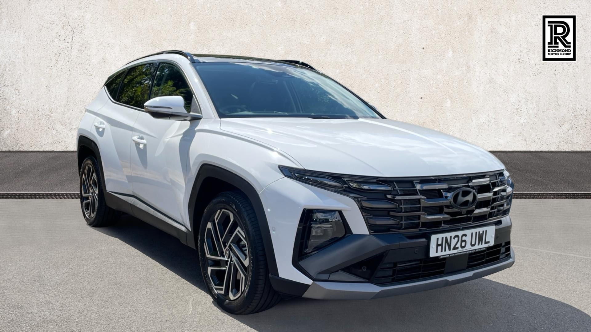 Main listing image - Hyundai Tucson