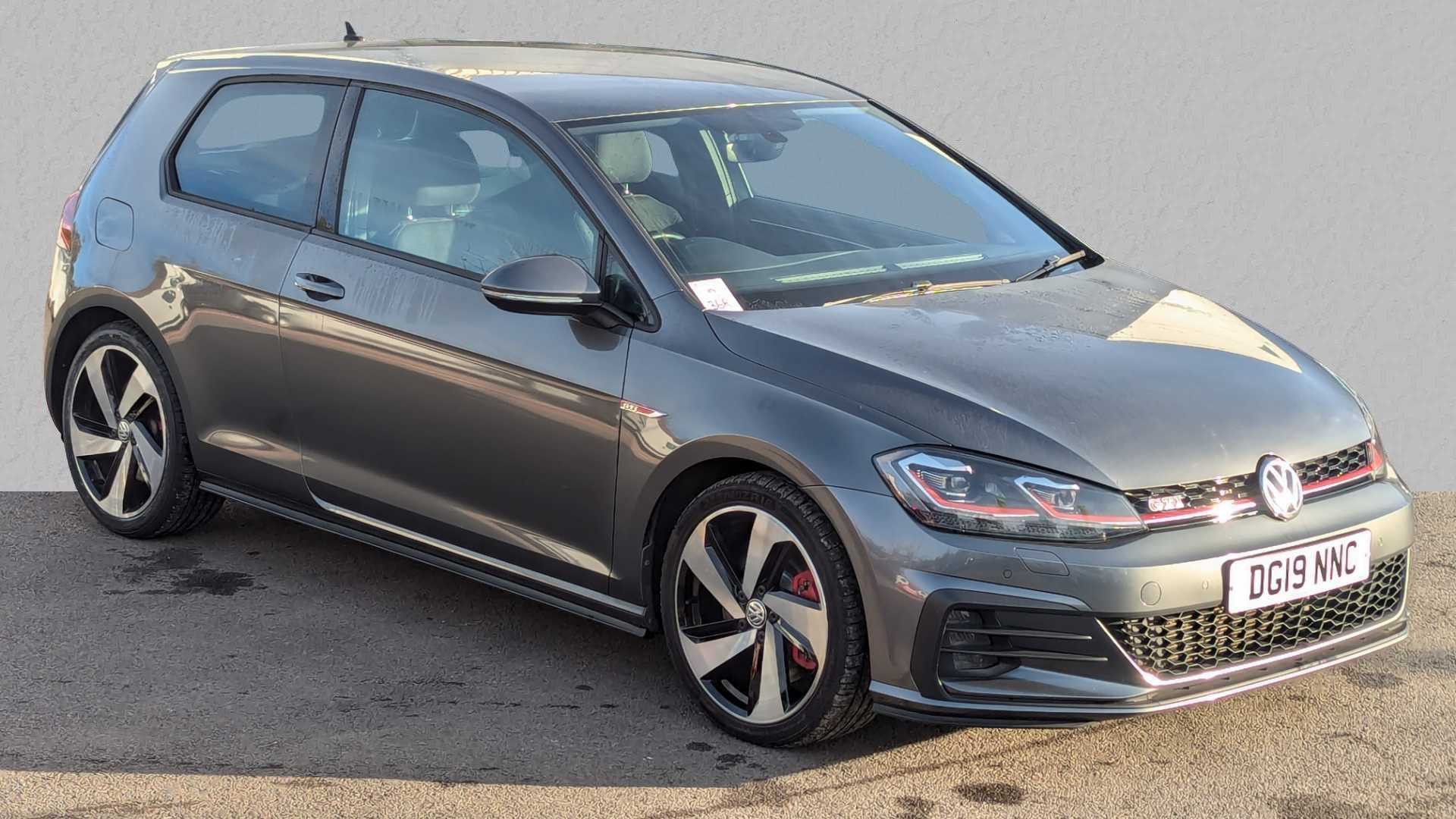 Main listing image - Volkswagen Golf GTI