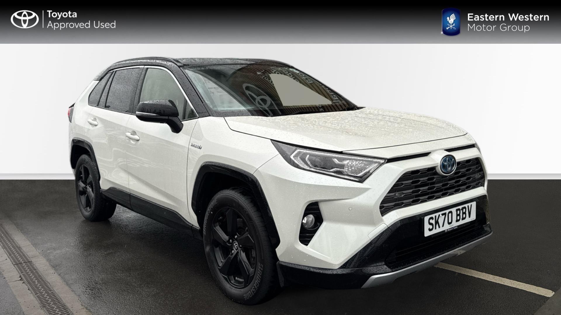 Main listing image - Toyota RAV4