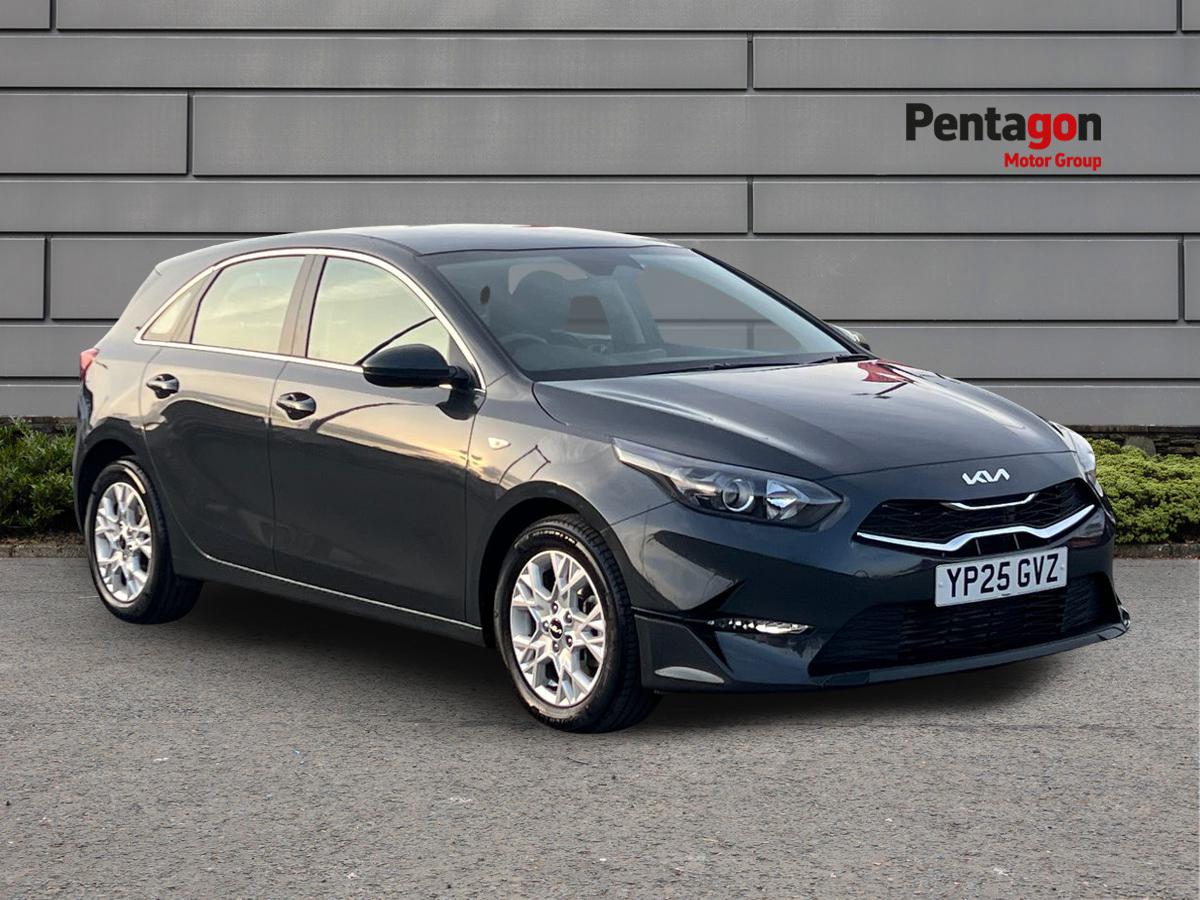 Main listing image - Kia Ceed