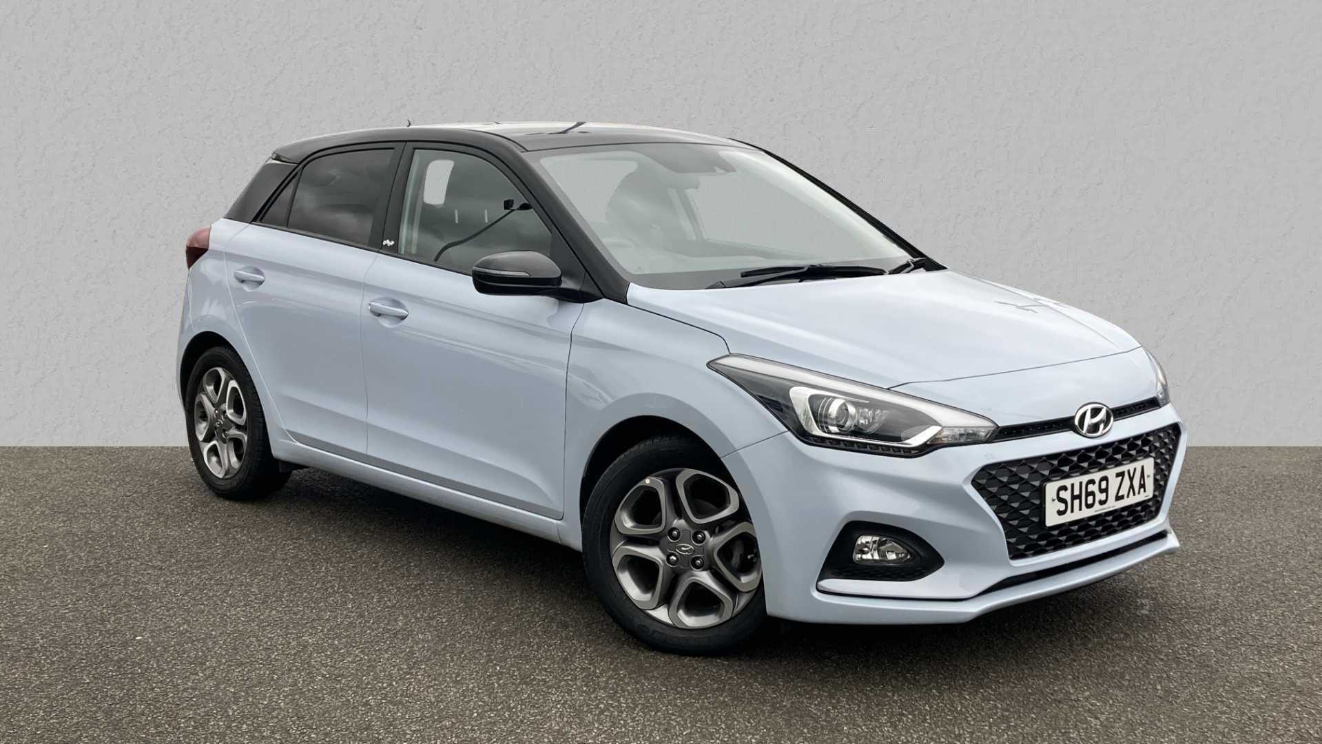 Main listing image - Hyundai i20