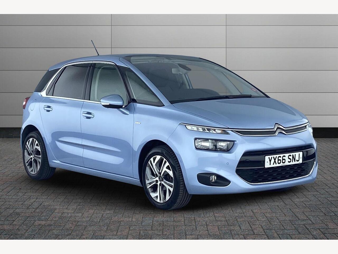 Main listing image - Citroen C4 Picasso