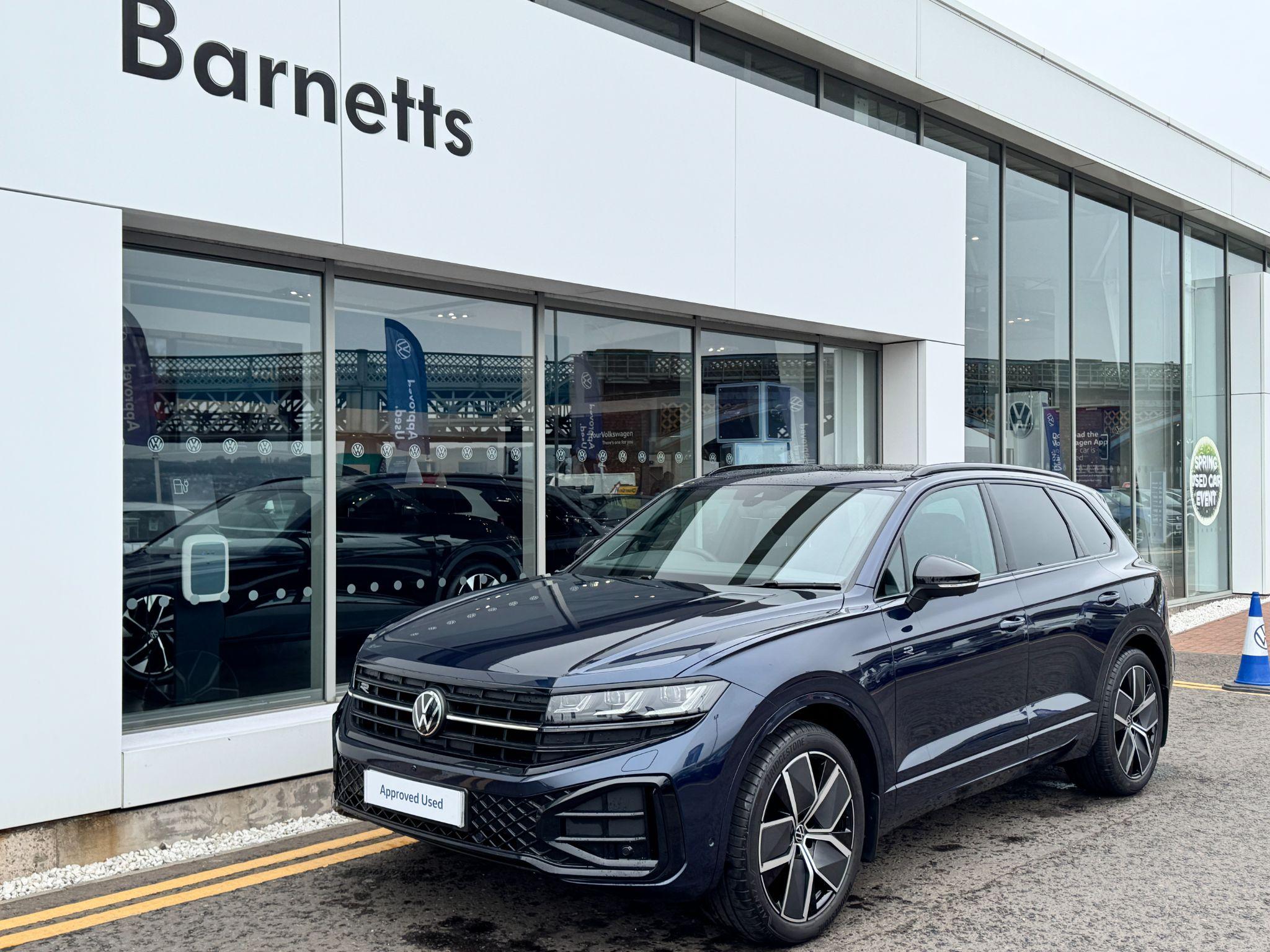 Main listing image - Volkswagen Touareg