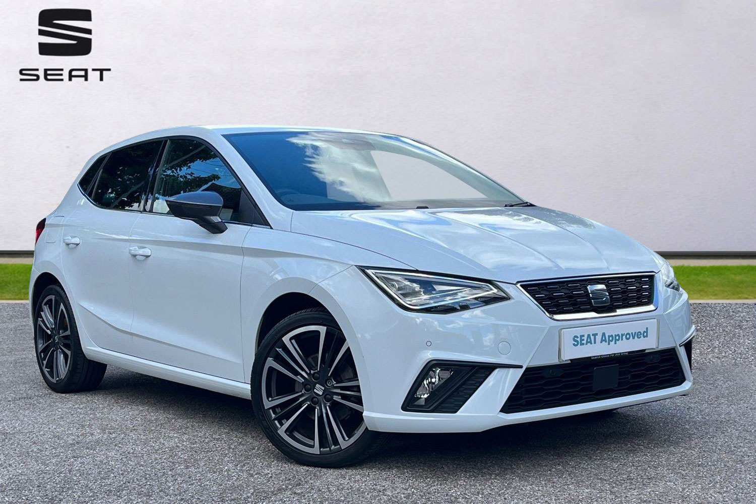 Main listing image - SEAT Ibiza