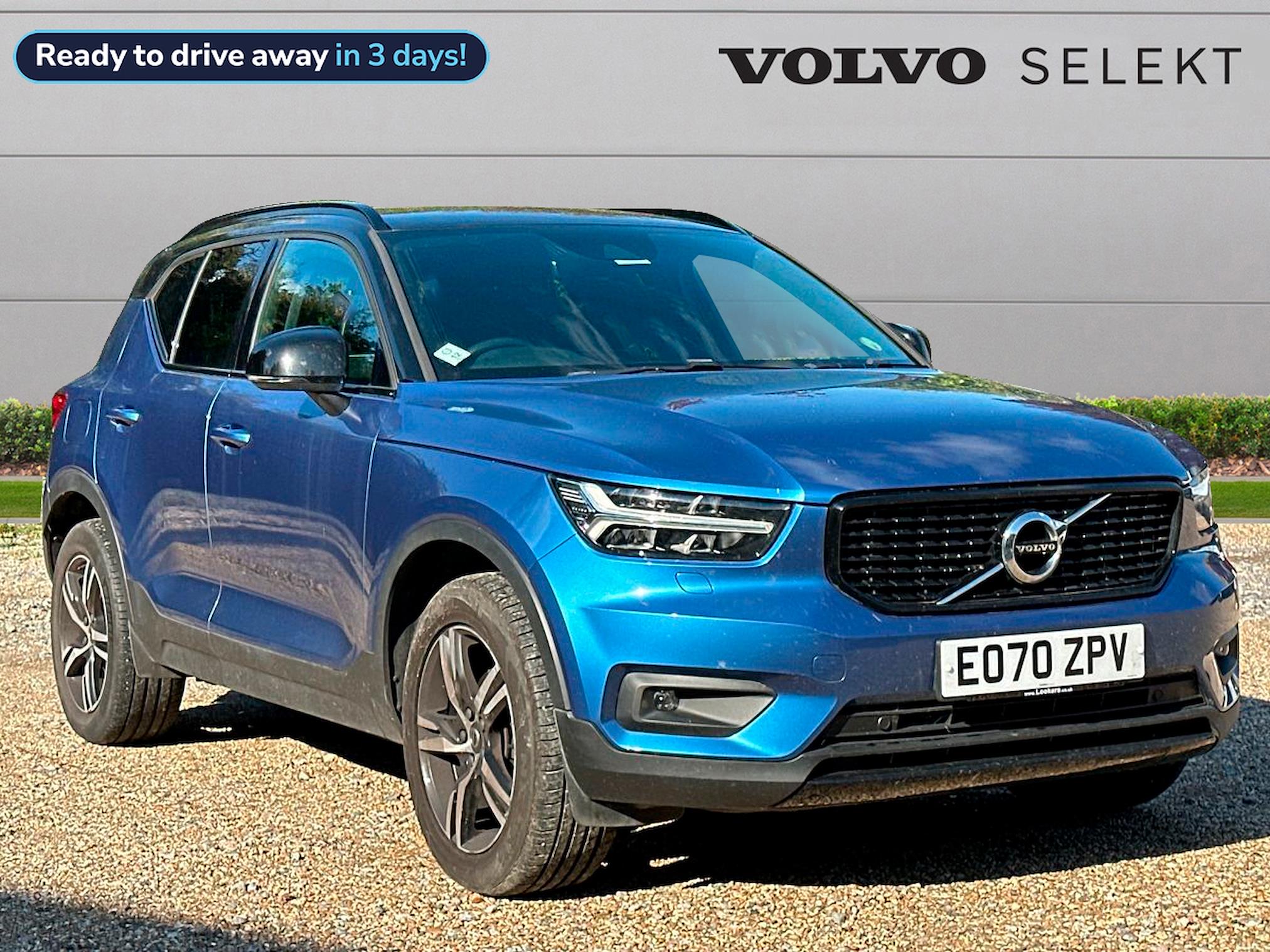 Main listing image - Volvo XC40