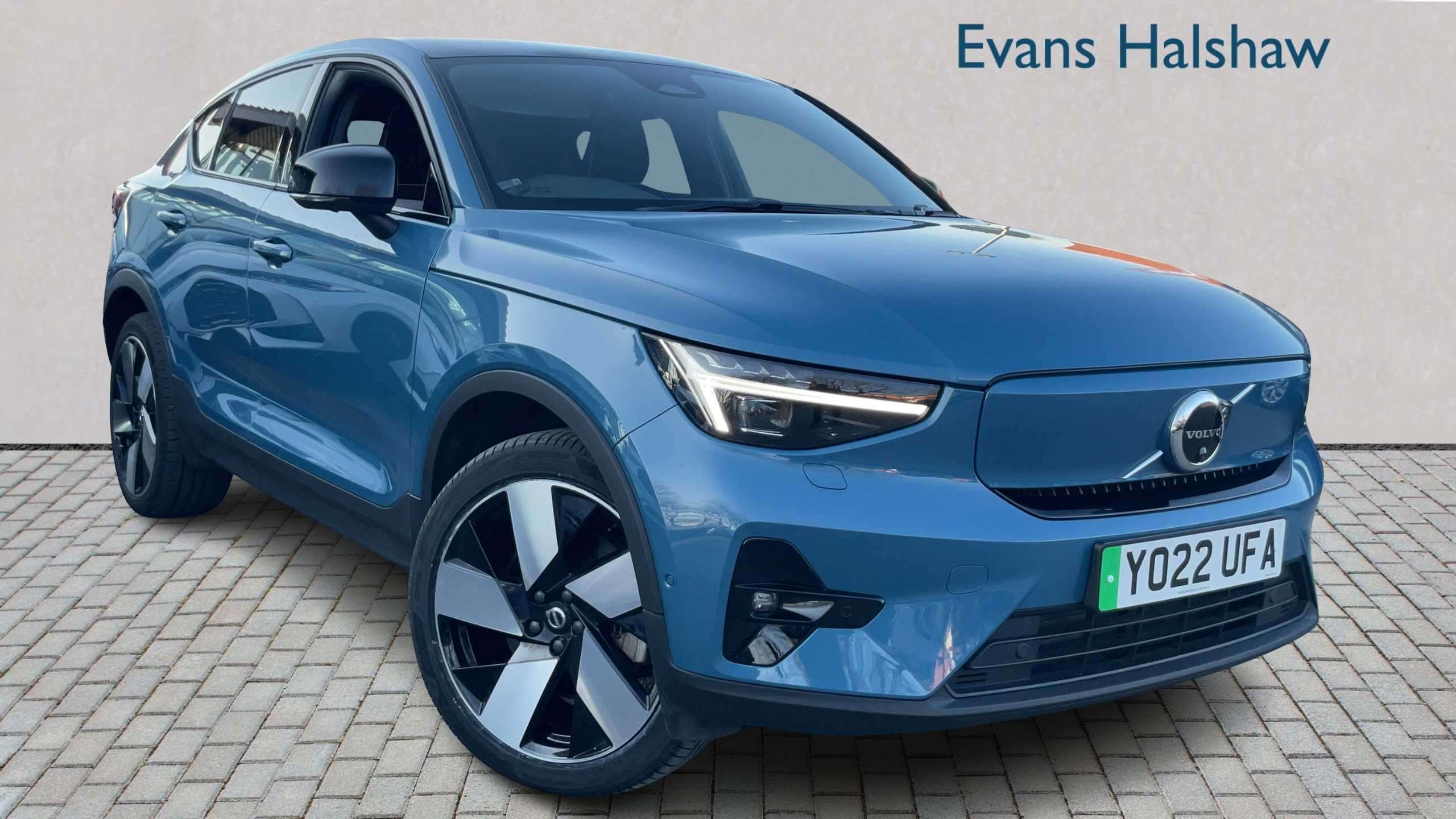 Main listing image - Volvo C40