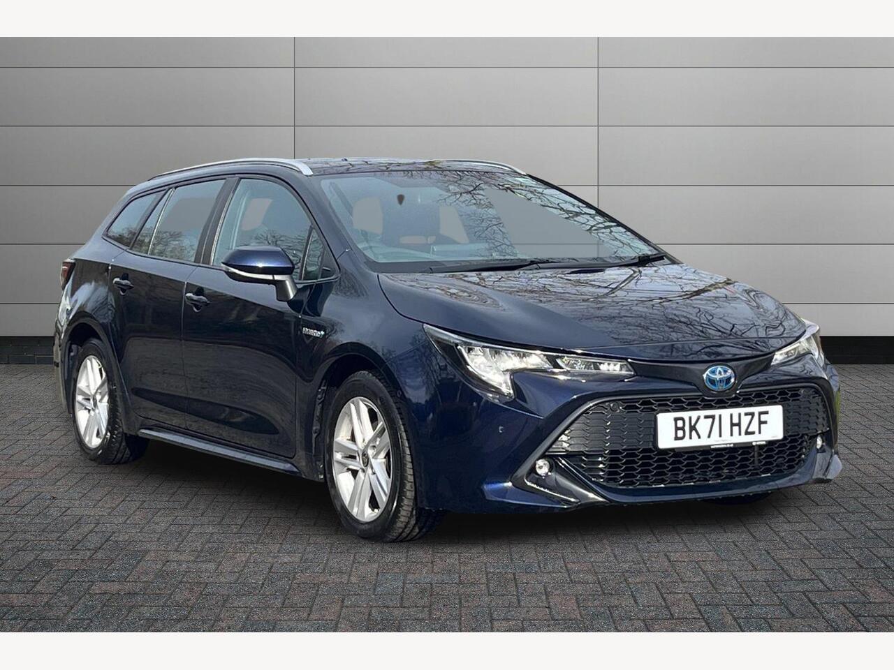 Main listing image - Toyota Corolla Touring Sport