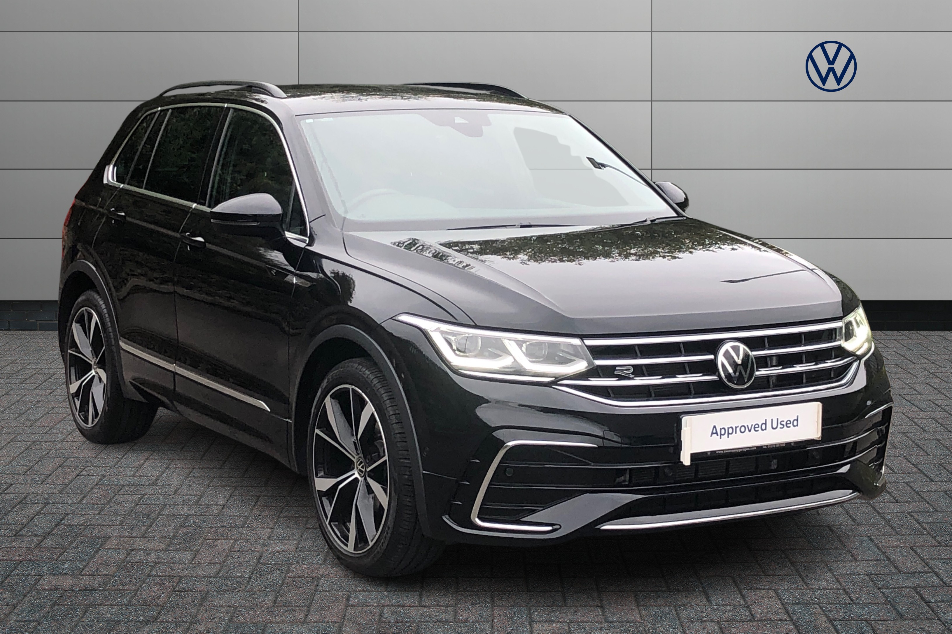 Main listing image - Volkswagen Tiguan