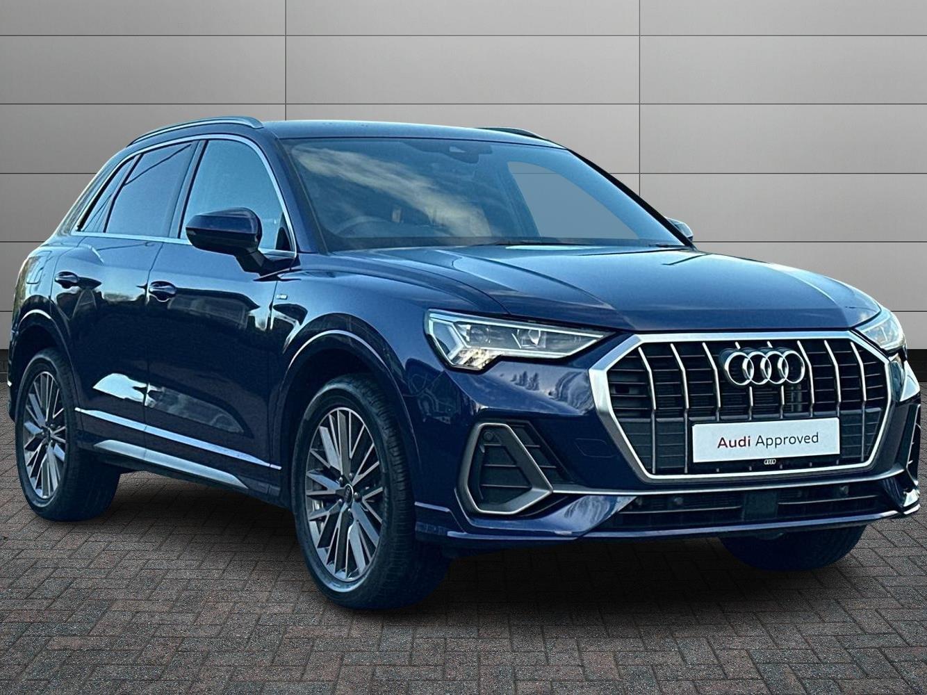 Main listing image - Audi Q3